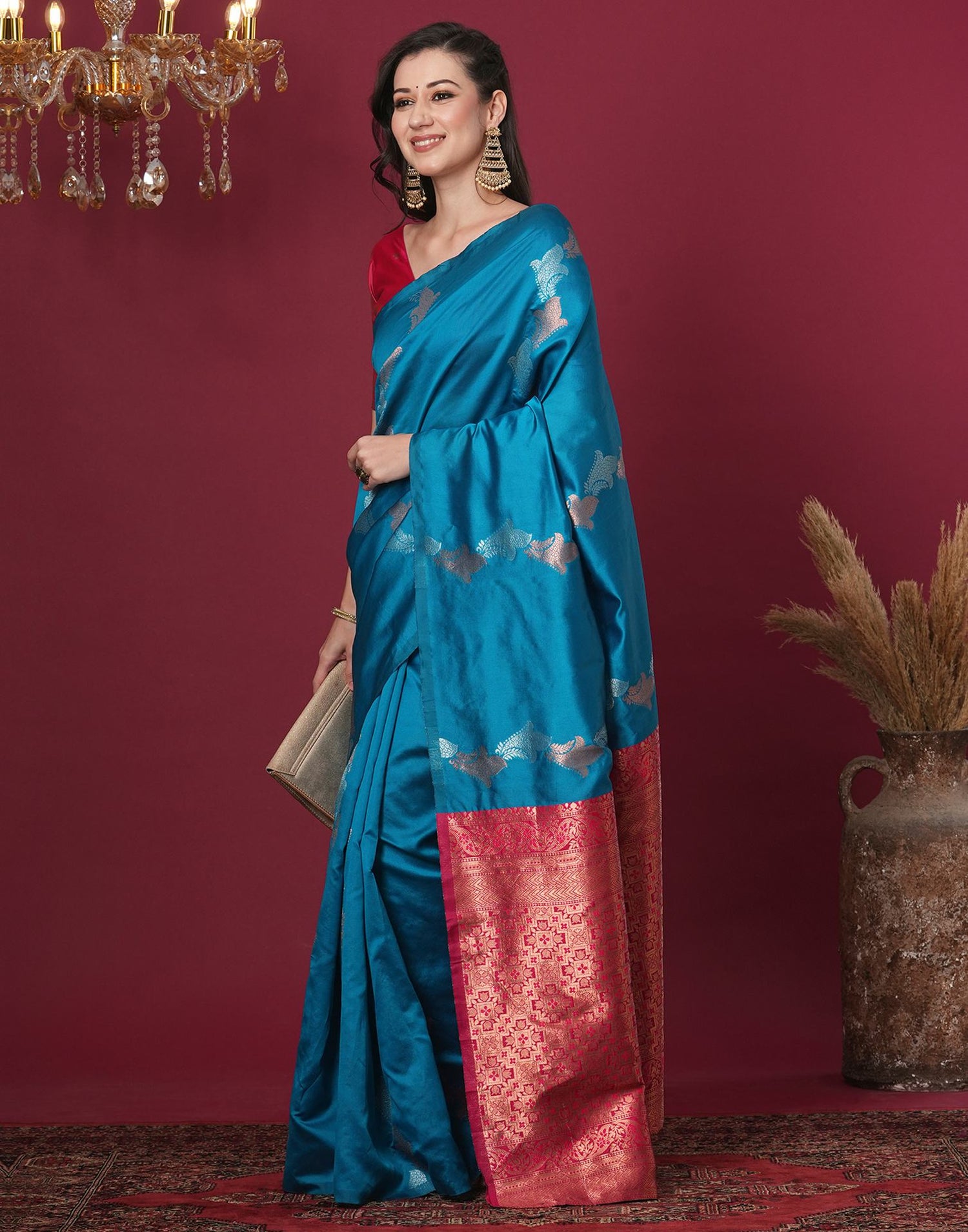 Turquoise Silk Blend Woven Woven Saree