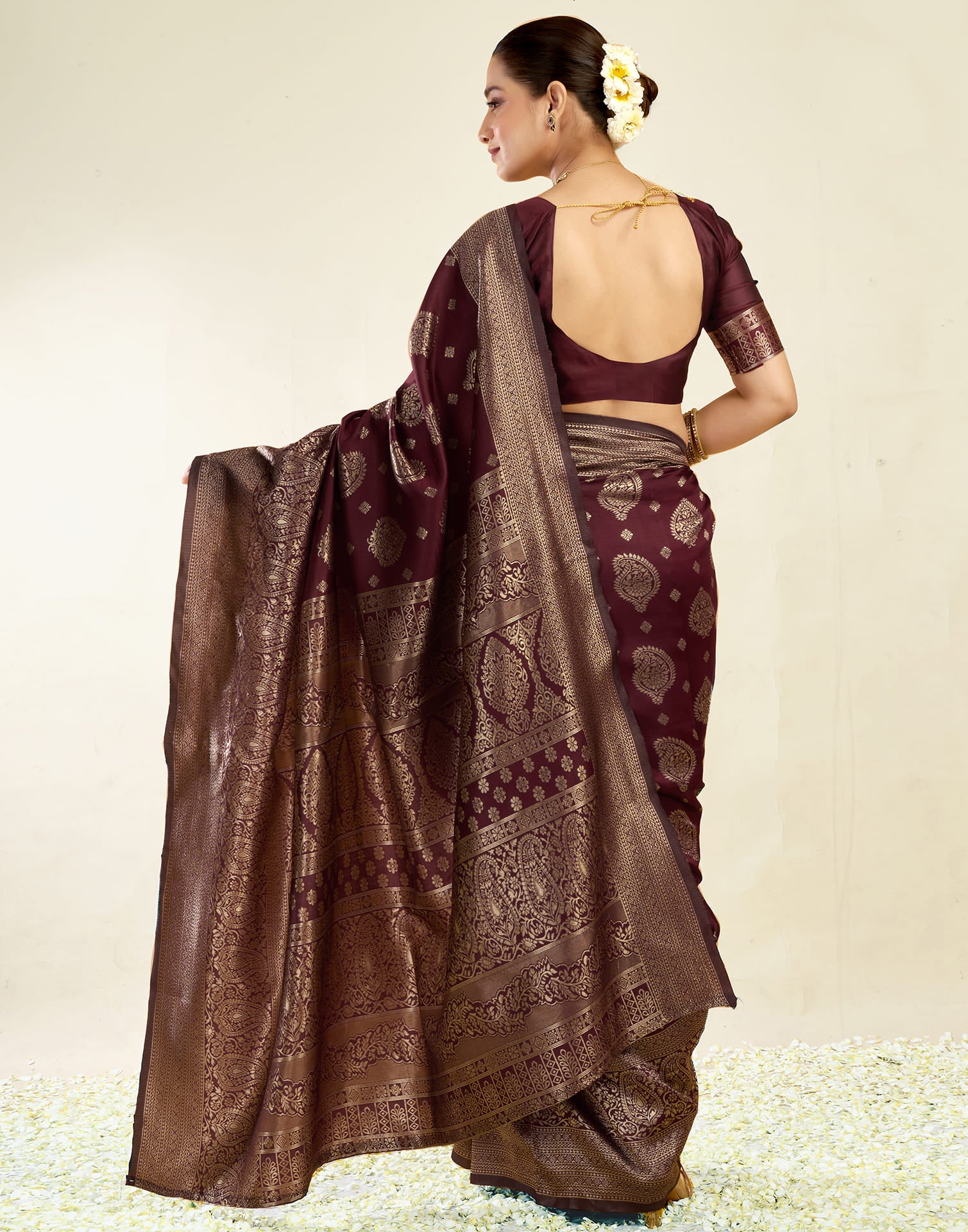 Maroon Silk Blend Woven Banarasi Saree