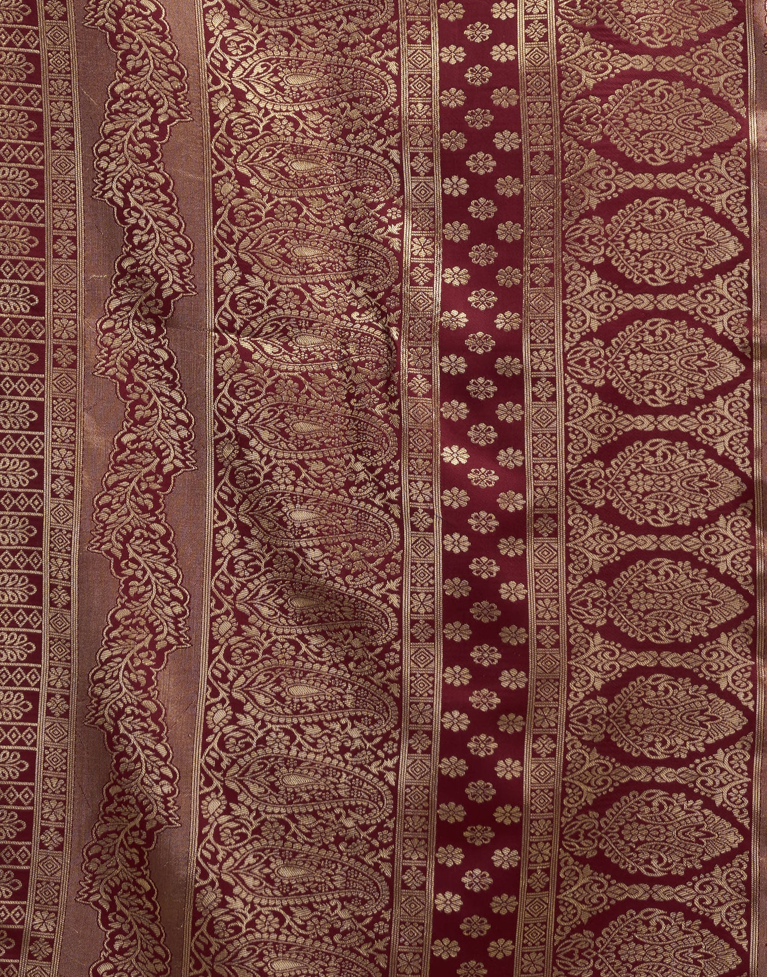 Maroon Silk Blend Woven Banarasi Saree