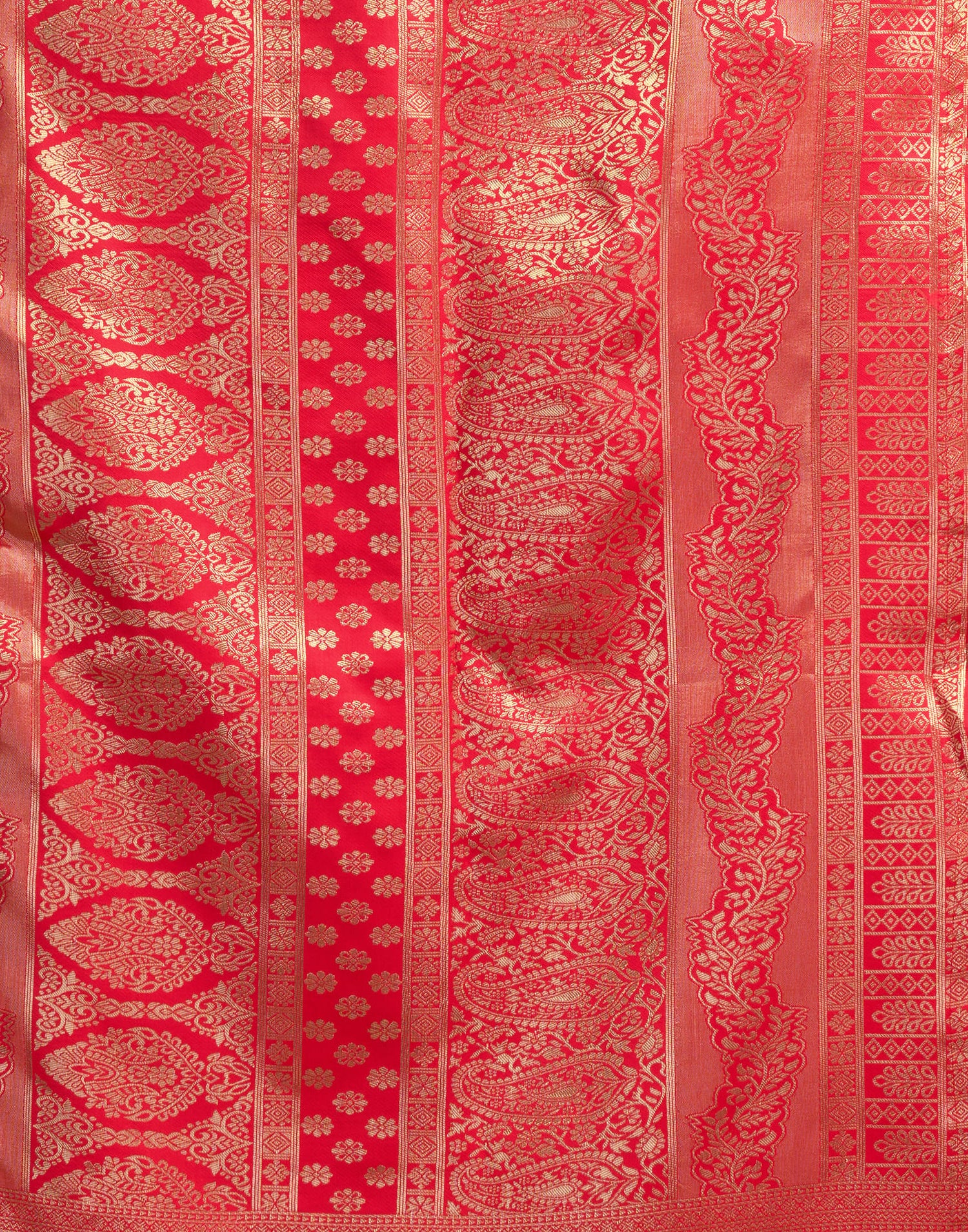 Red Silk Blend Woven Banarasi Saree