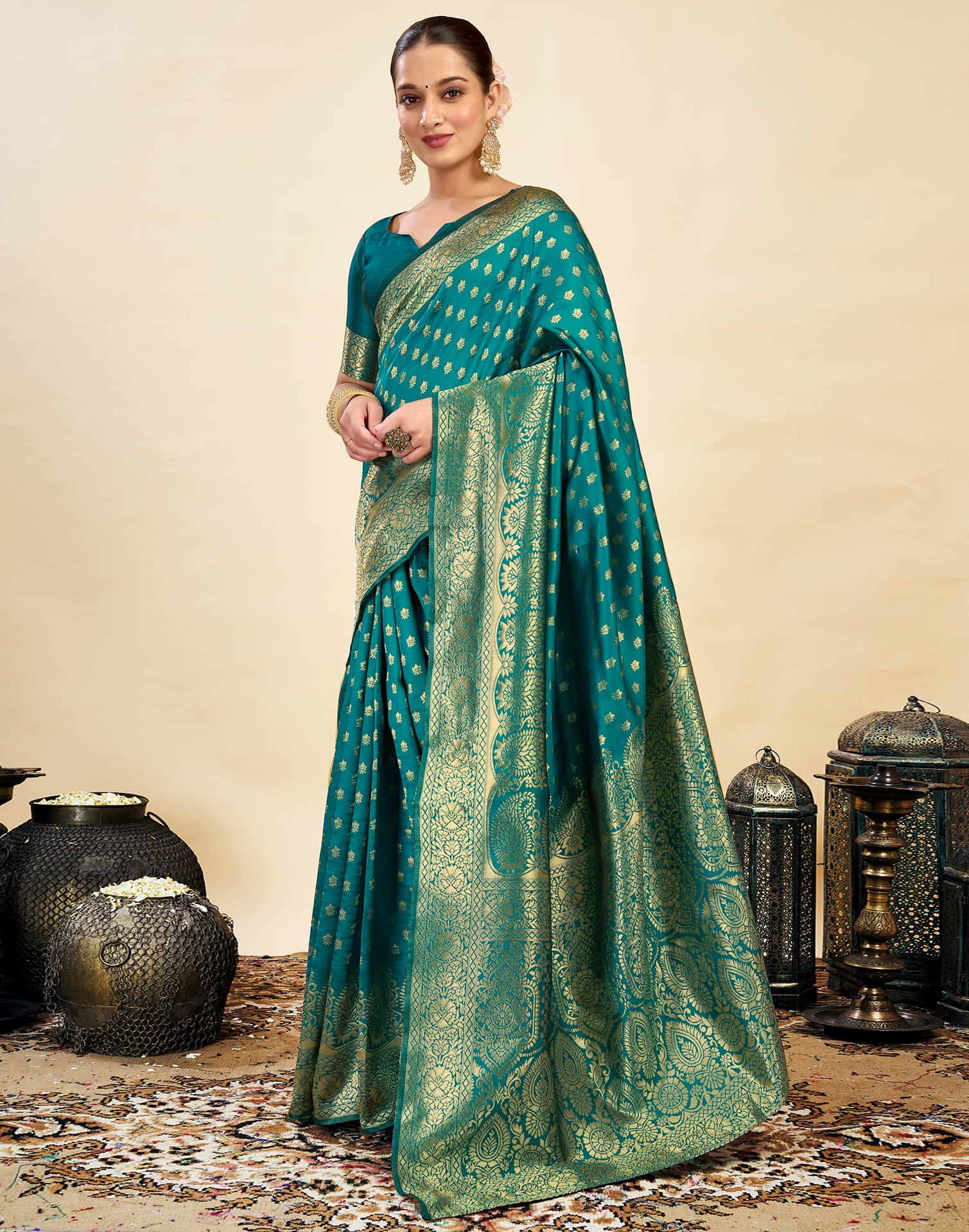 Green Silk Blend Woven Banarasi Saree