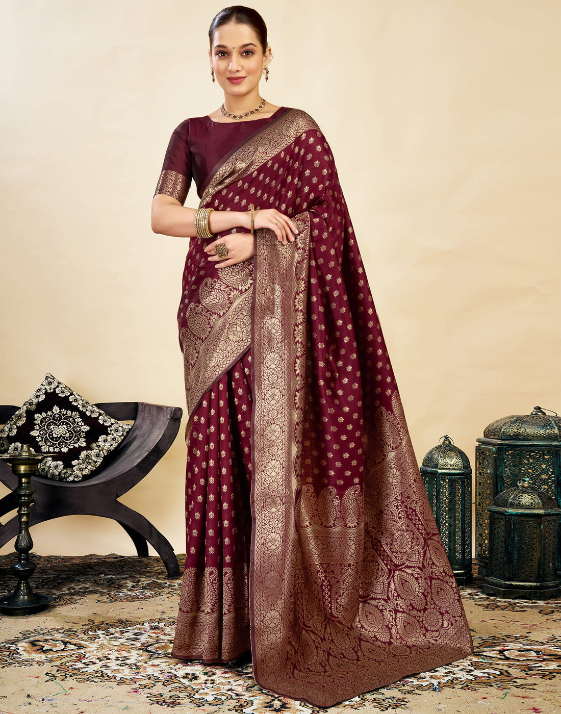 Maroon Silk Blend Woven Banarasi Saree