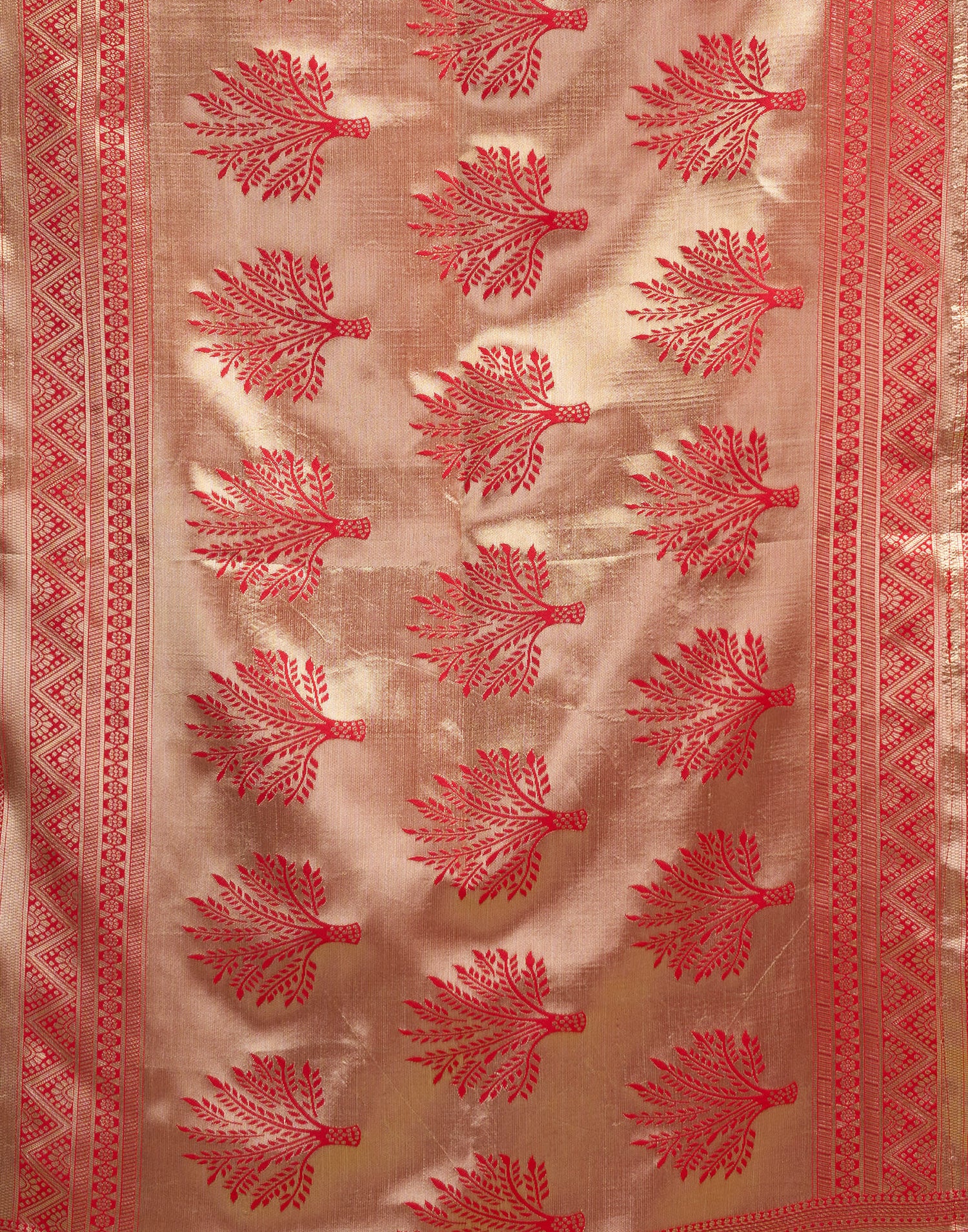 Red Silk Blend Woven Banarasi Saree