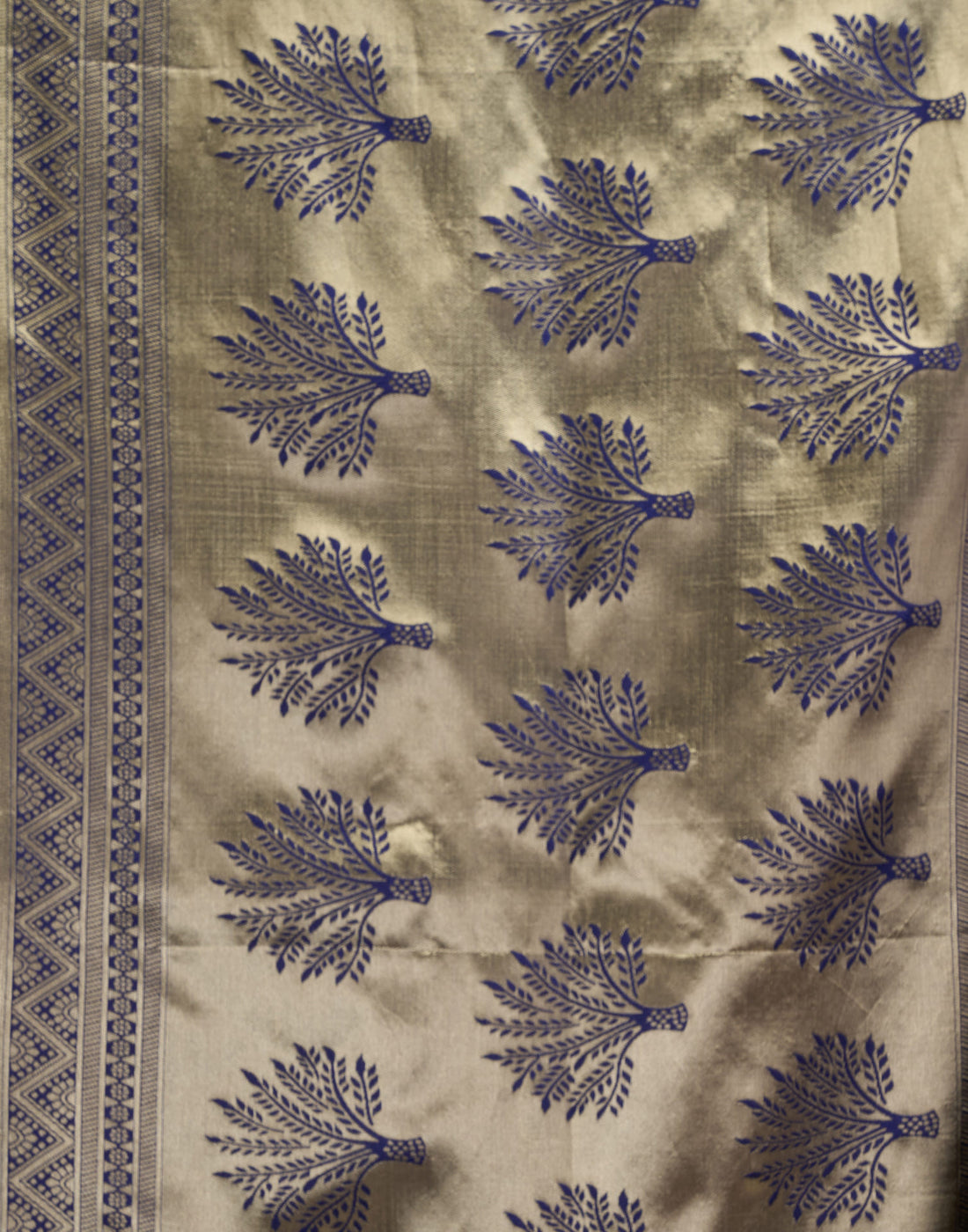 Blue Silk Blend Woven Banarasi Saree