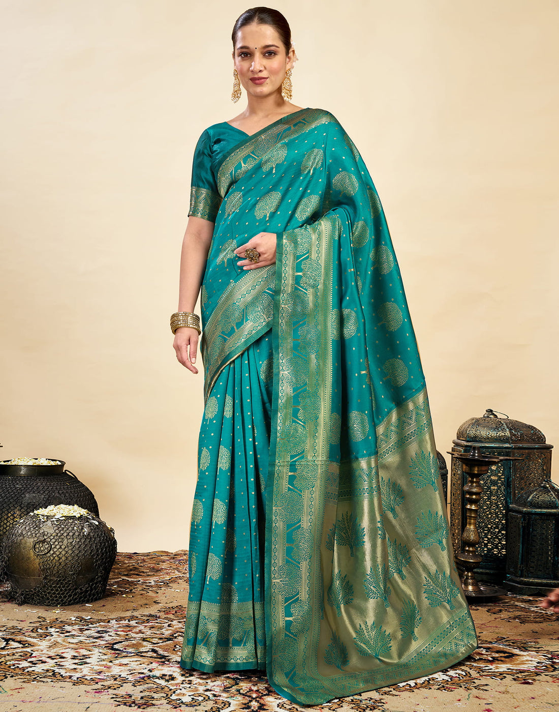 Green Silk Blend Woven Banarasi Saree