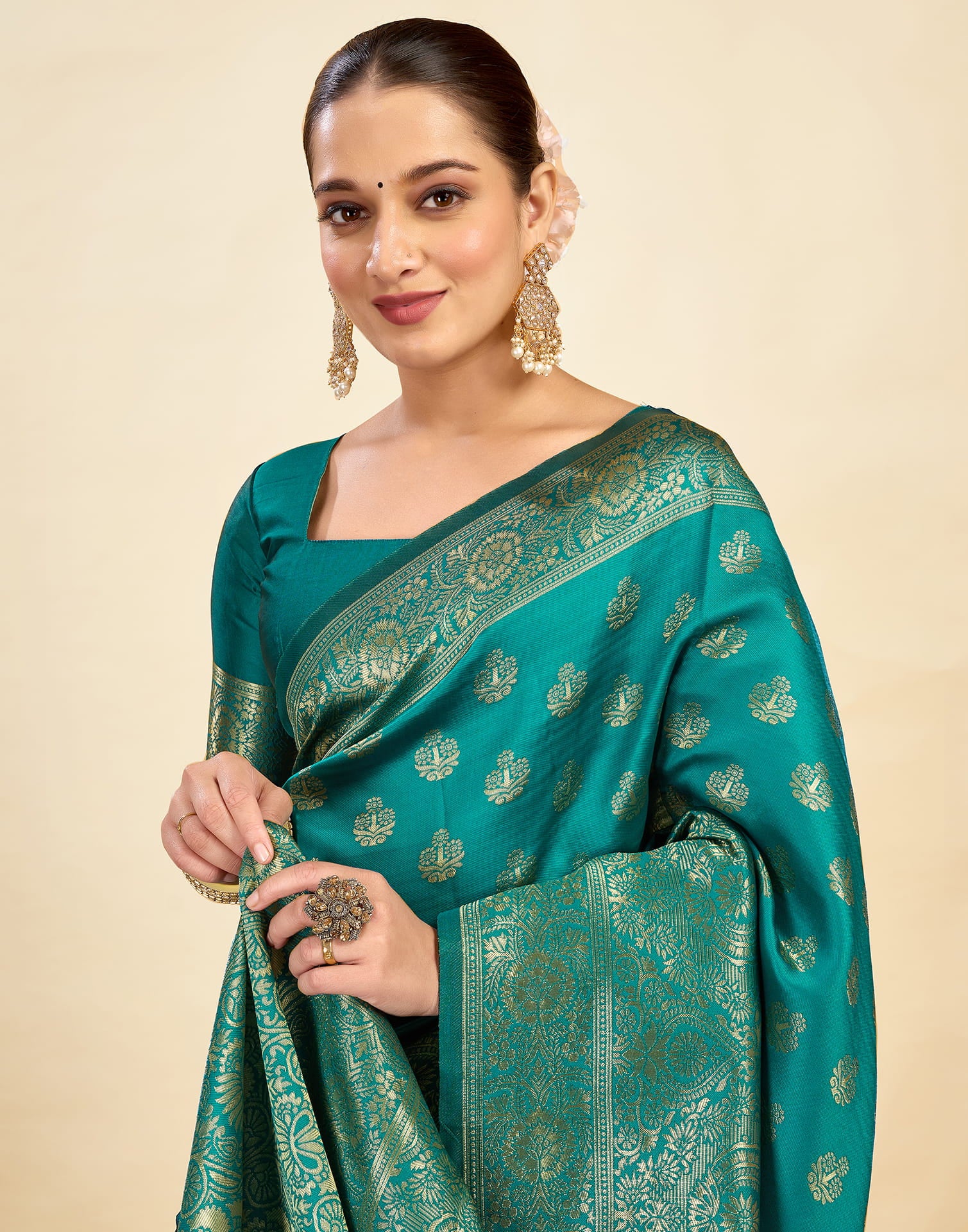 Green Silk Blend Woven Banarasi Saree