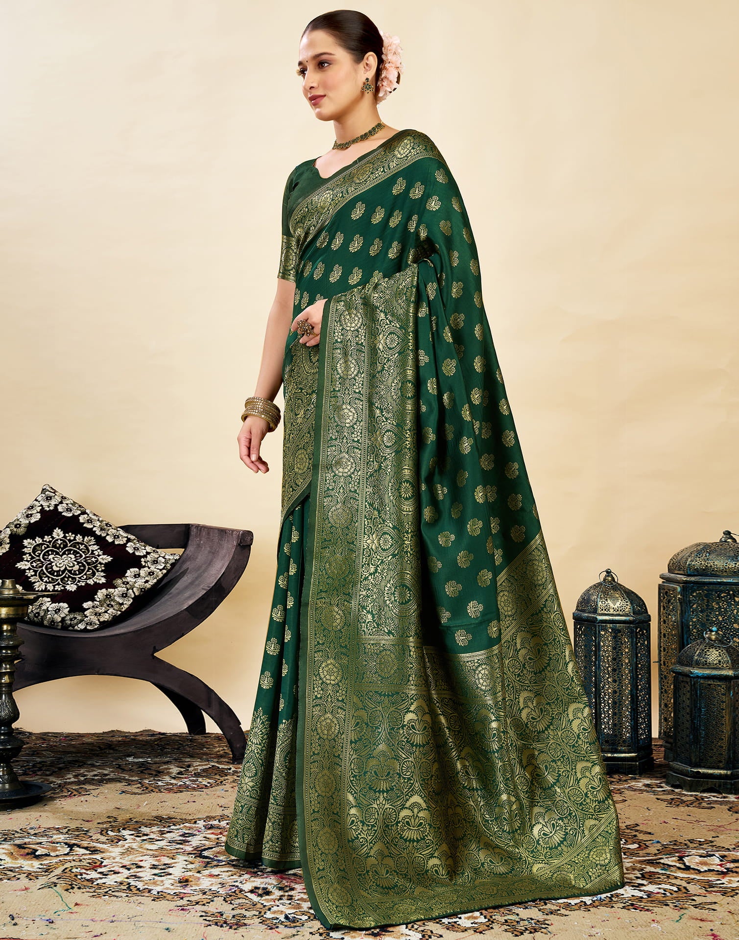 Green Silk Blend Woven Banarasi Saree