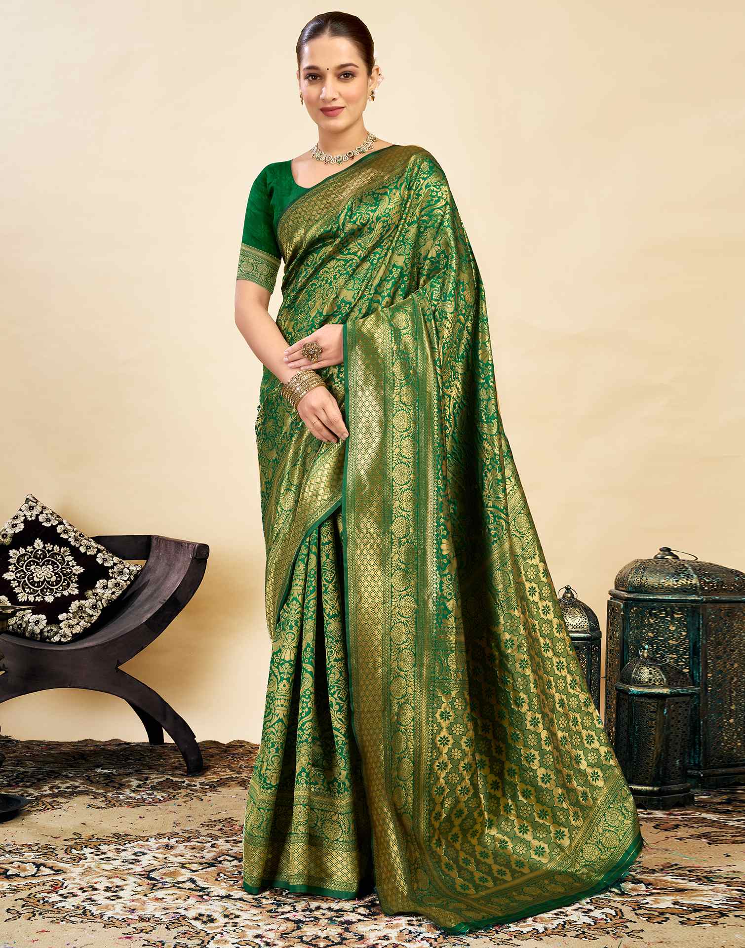 Green Silk Blend Woven Banarasi Saree