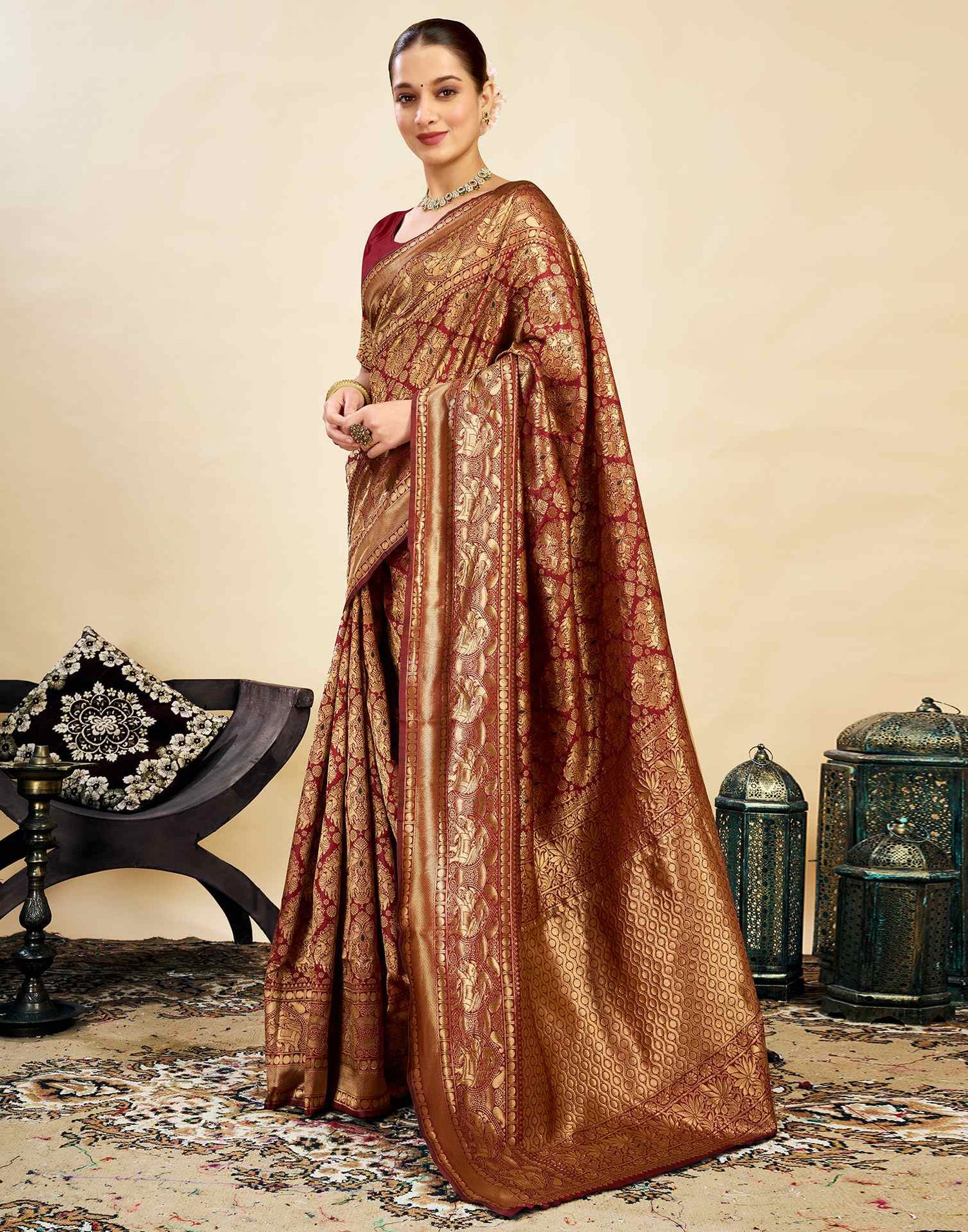 Maroon Silk Blend Woven Banarasi Saree