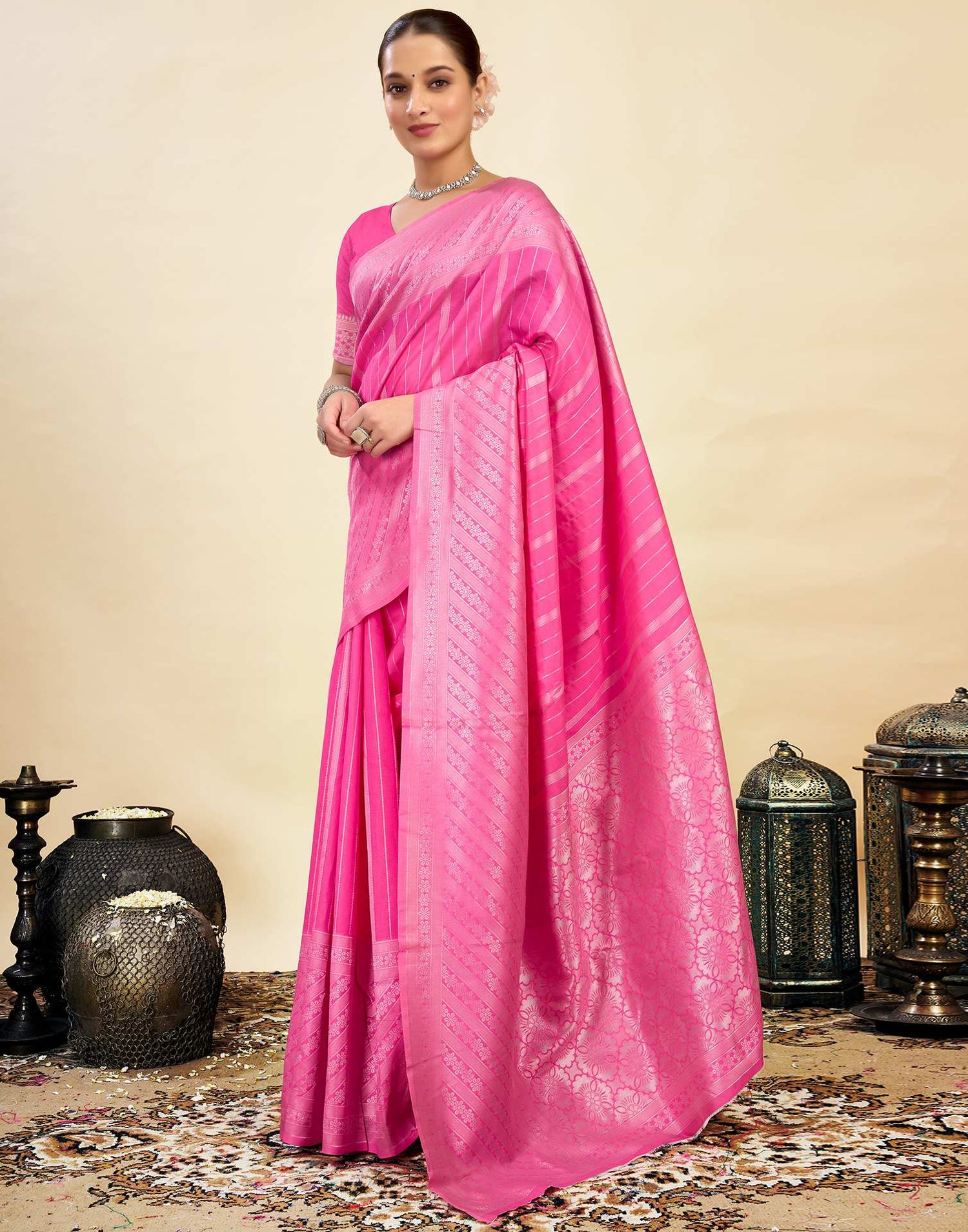 Pink Silk Blend Woven Banarasi Saree