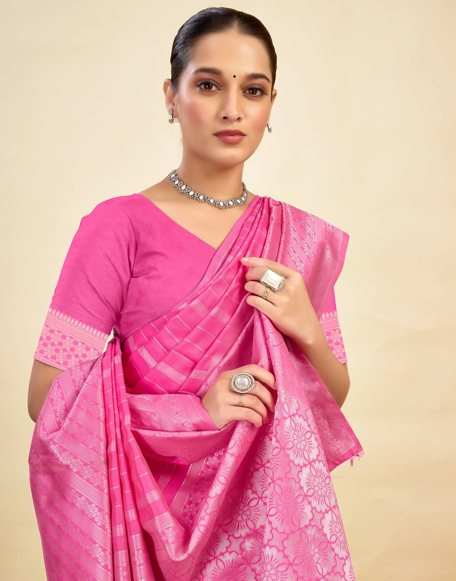 Pink Silk Blend Woven Banarasi Saree