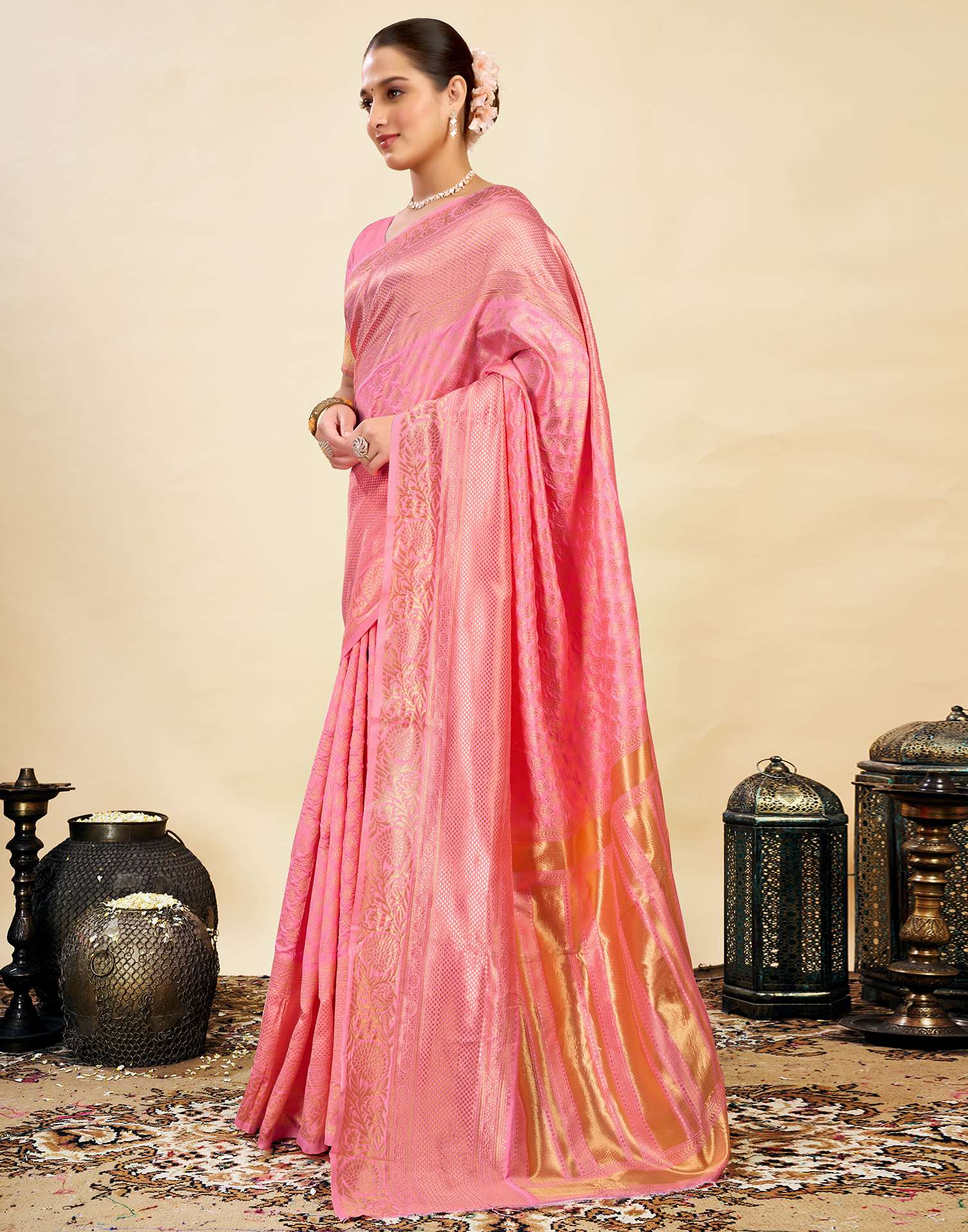 Pink Silk Blend Woven Banarasi Saree