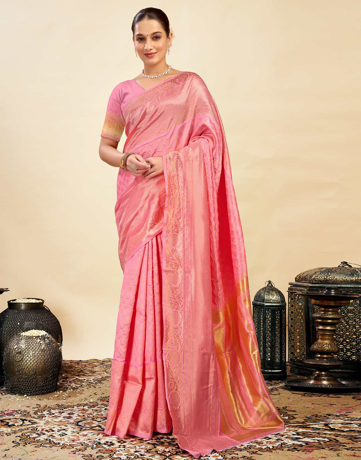 Pink Silk Blend Woven Banarasi Saree