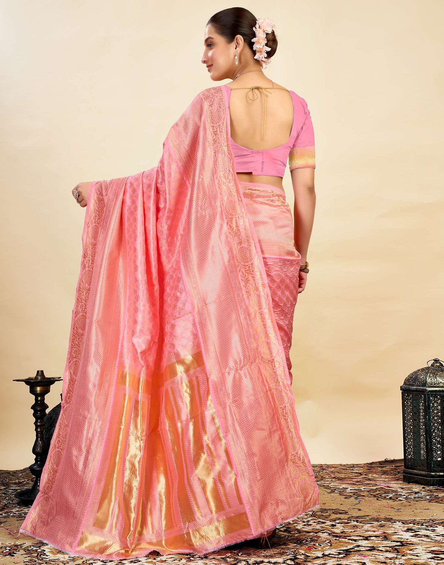 Pink Silk Blend Woven Banarasi Saree