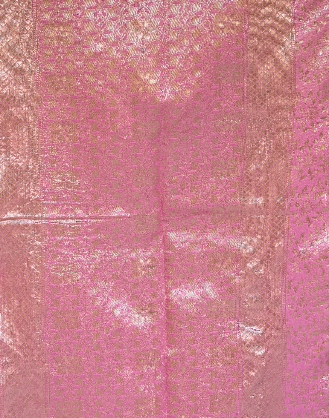 Pink Silk Blend Woven Banarasi Saree
