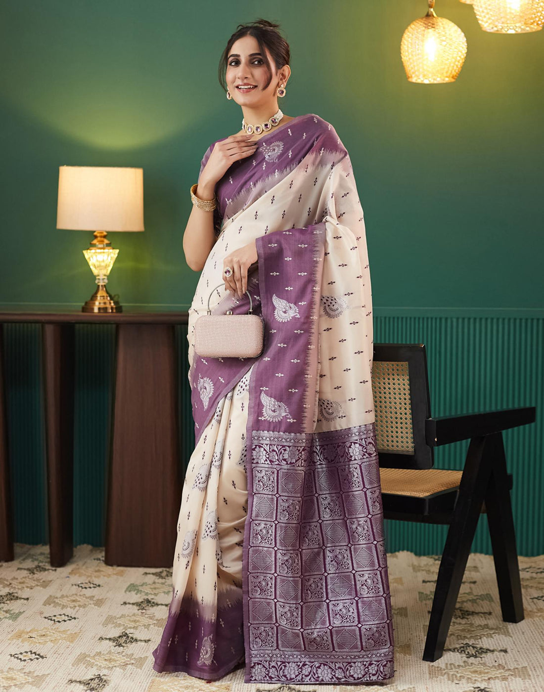 Ivory Silk Weaving Banarasi Saree