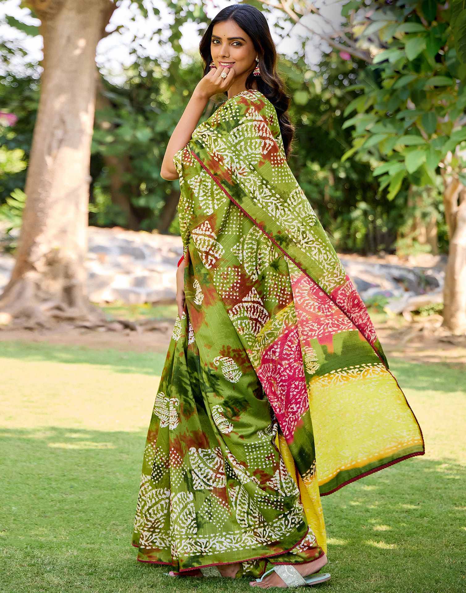 Olive Green Cotton Printed Saree