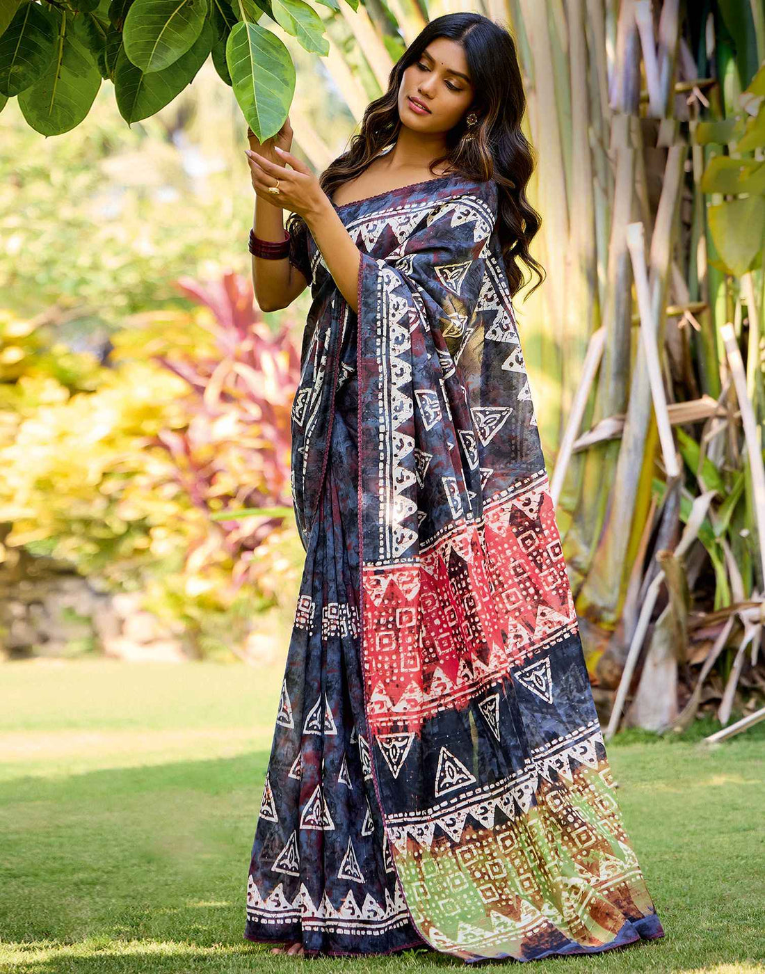 Dark Grey Cotton Printed Saree