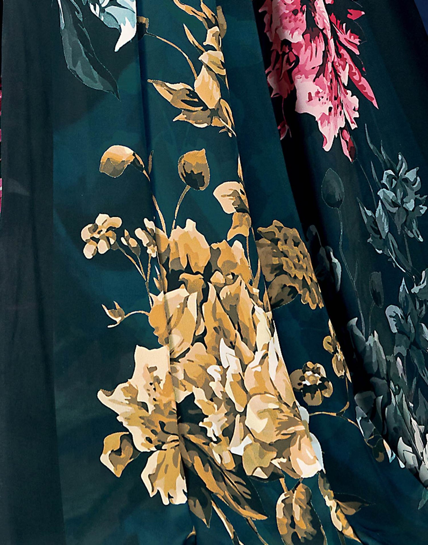 Green Polyester  Printed Printed Saree