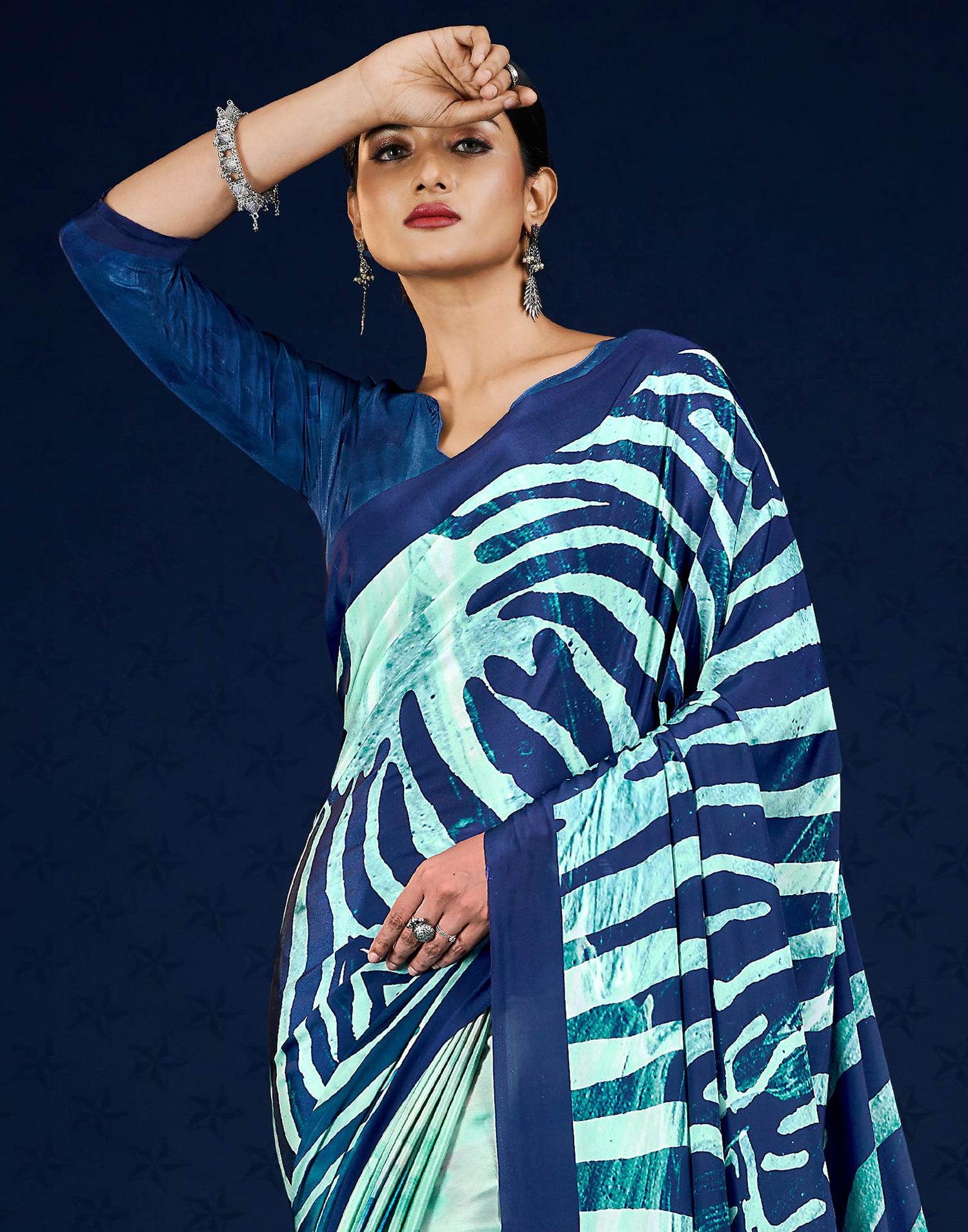 Blue Polyester  Printed Printed Saree