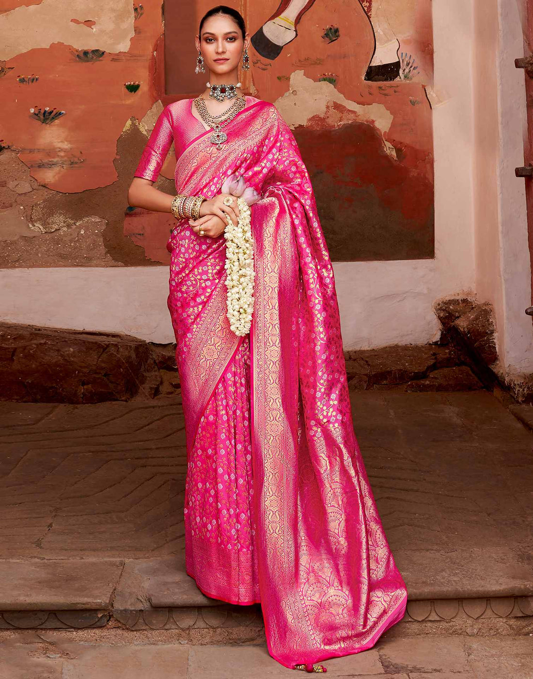 Rani Pink Silk Weaving Banarasi Saree