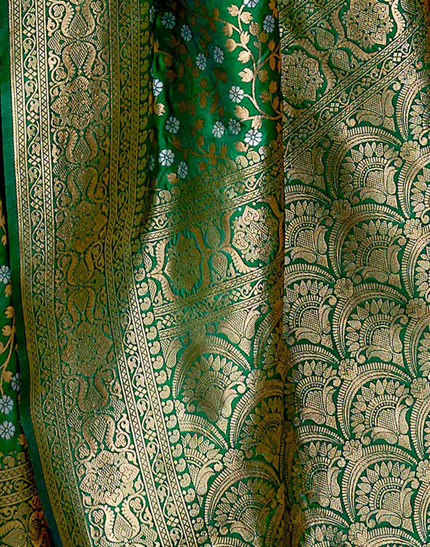 Dark Green Silk Weaving Banarasi Saree