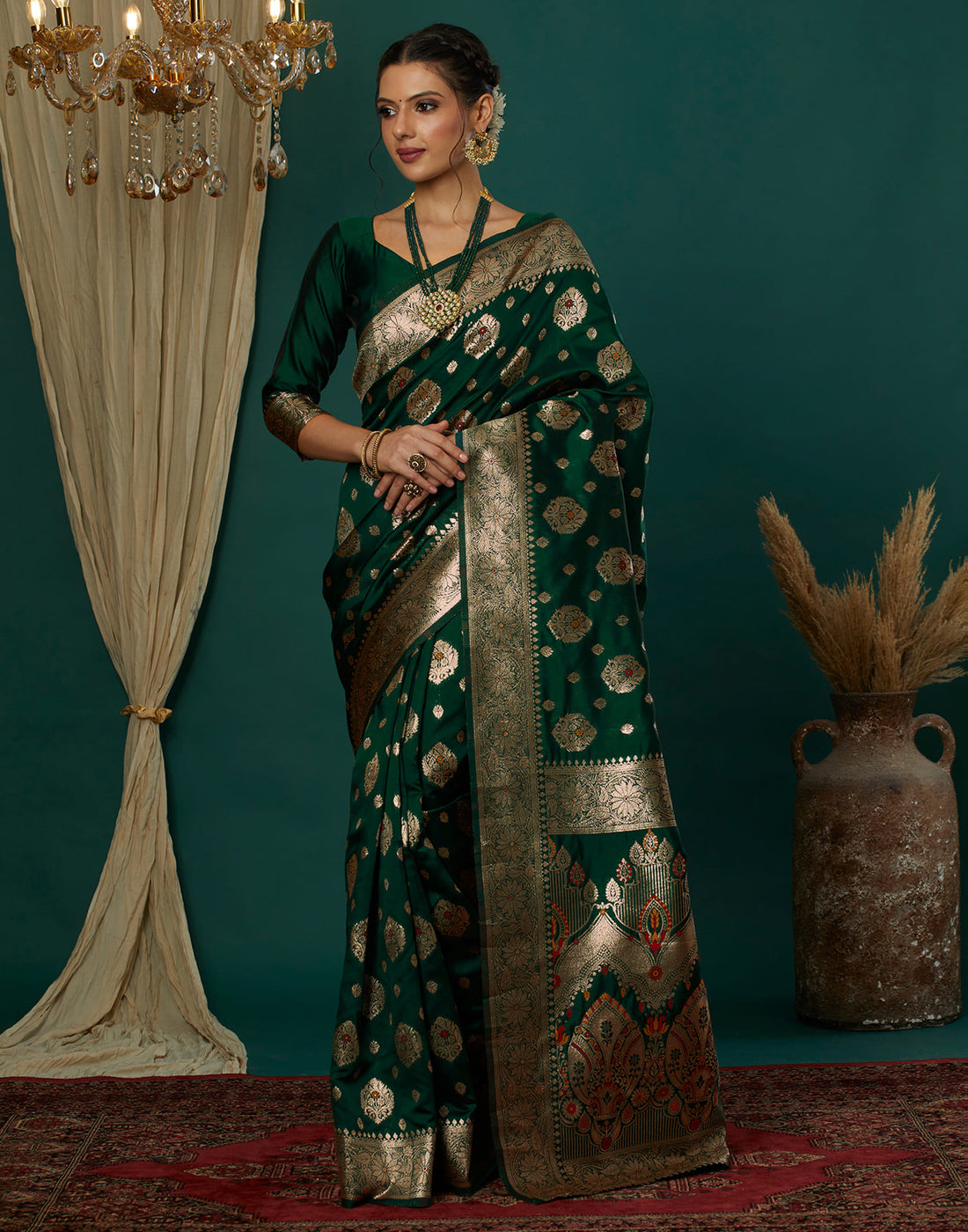 Green Silk Blend Woven Banarasi Saree