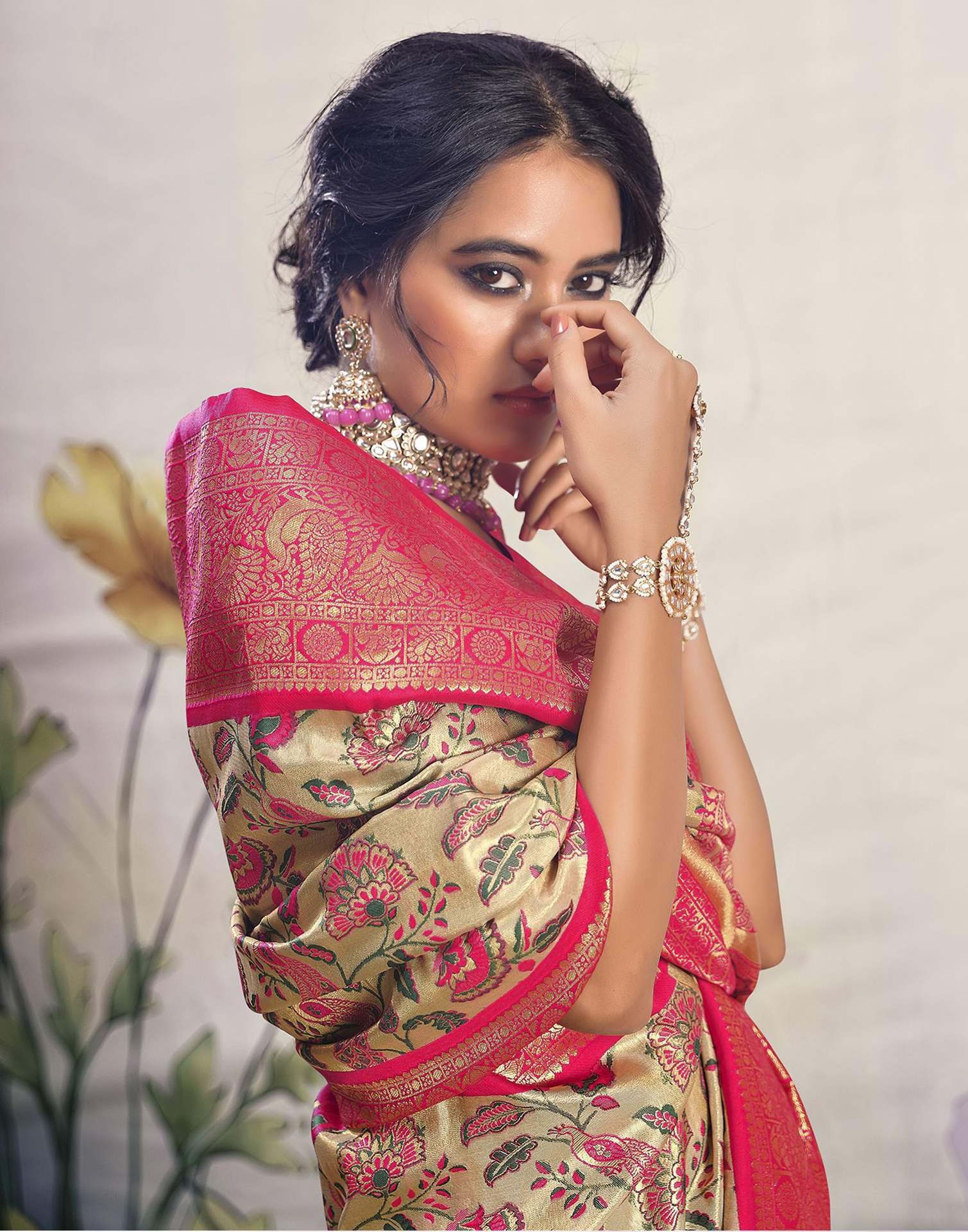 Bright Pink Silk Weaving Banarasi Saree