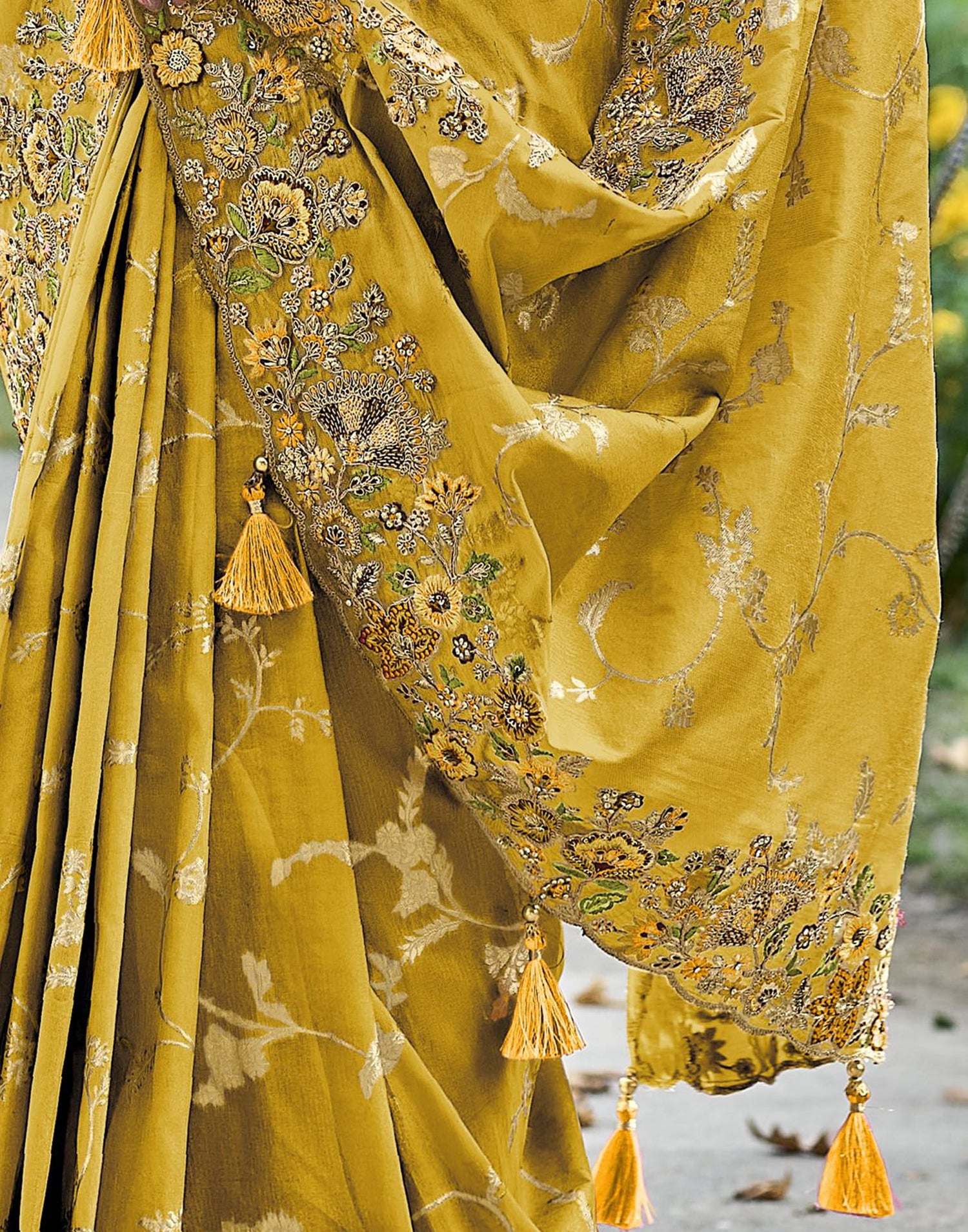 Turmeric Yellow Silk Weaving Embroidery Saree