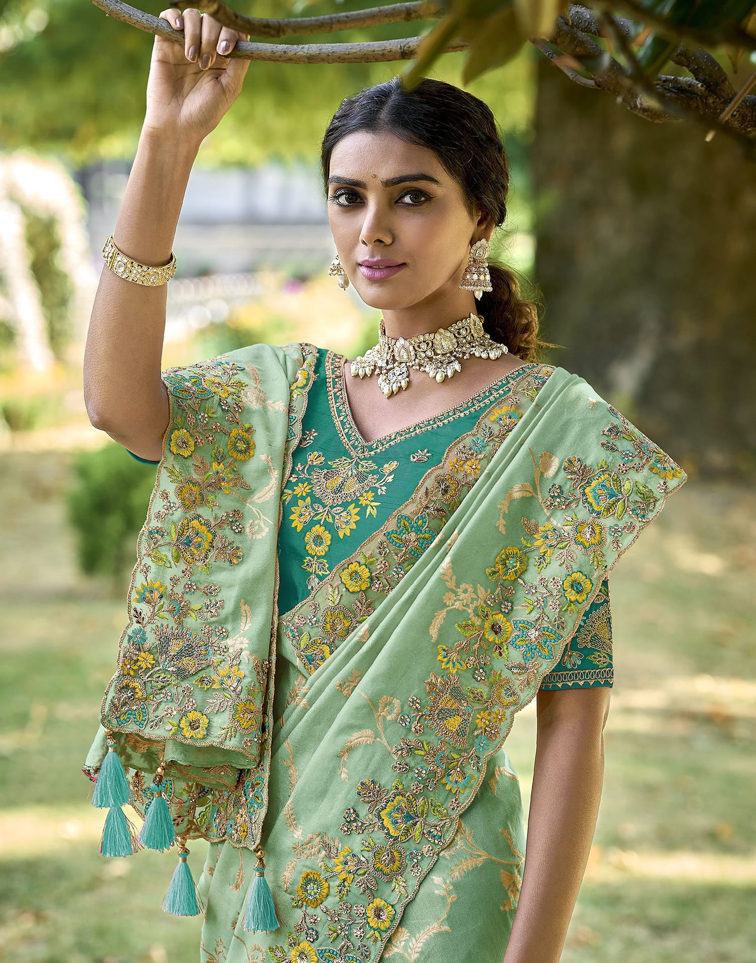 Light Pista Green Silk Weaving Embroidery Saree