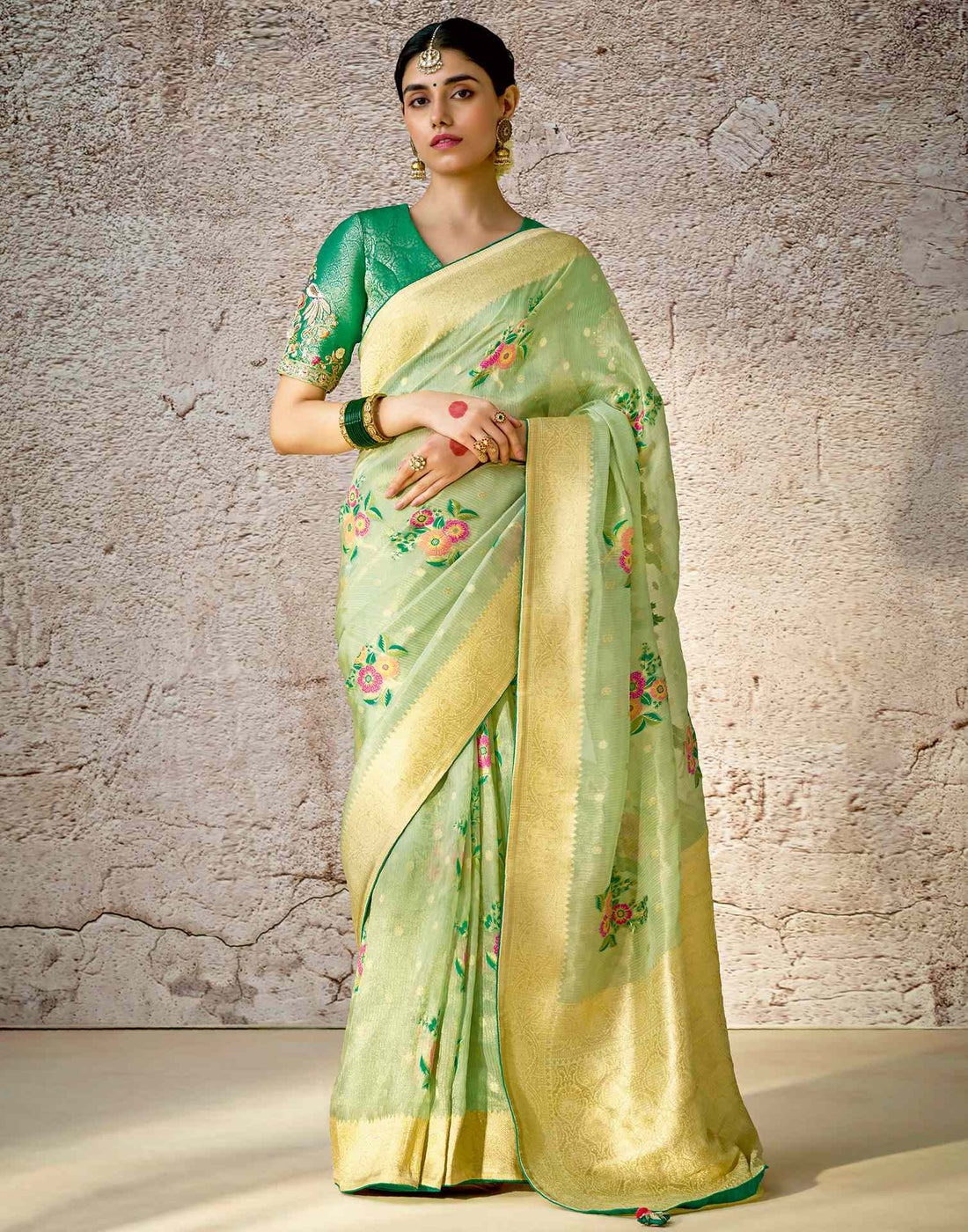 Light Pista Green Silk Weaving Banarasi Saree