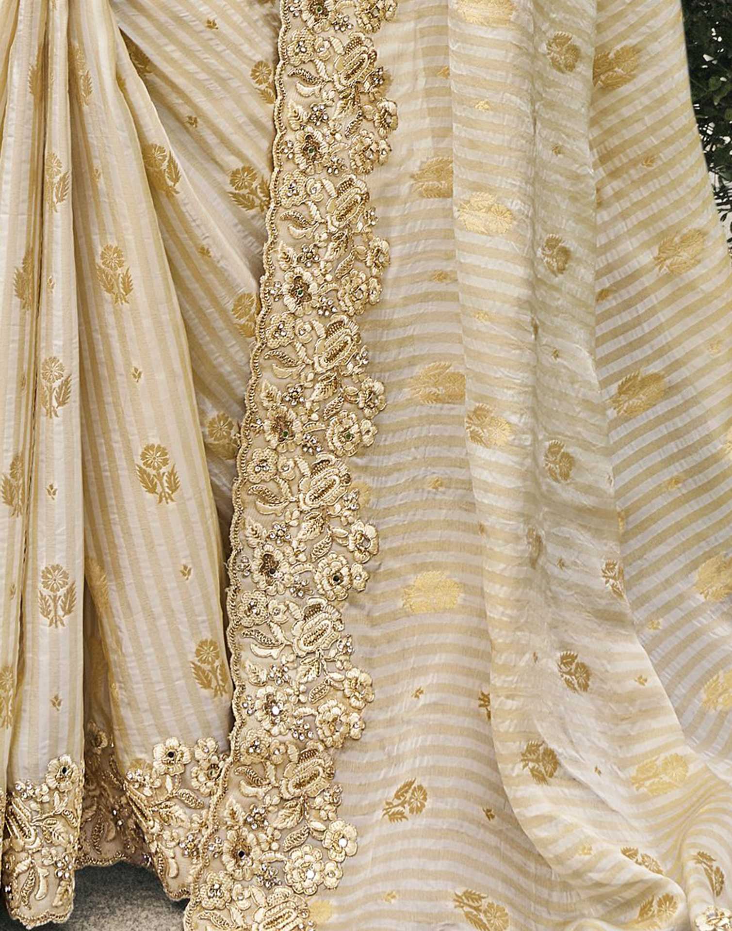 Light Beige Silk Weaving Embroidery Saree