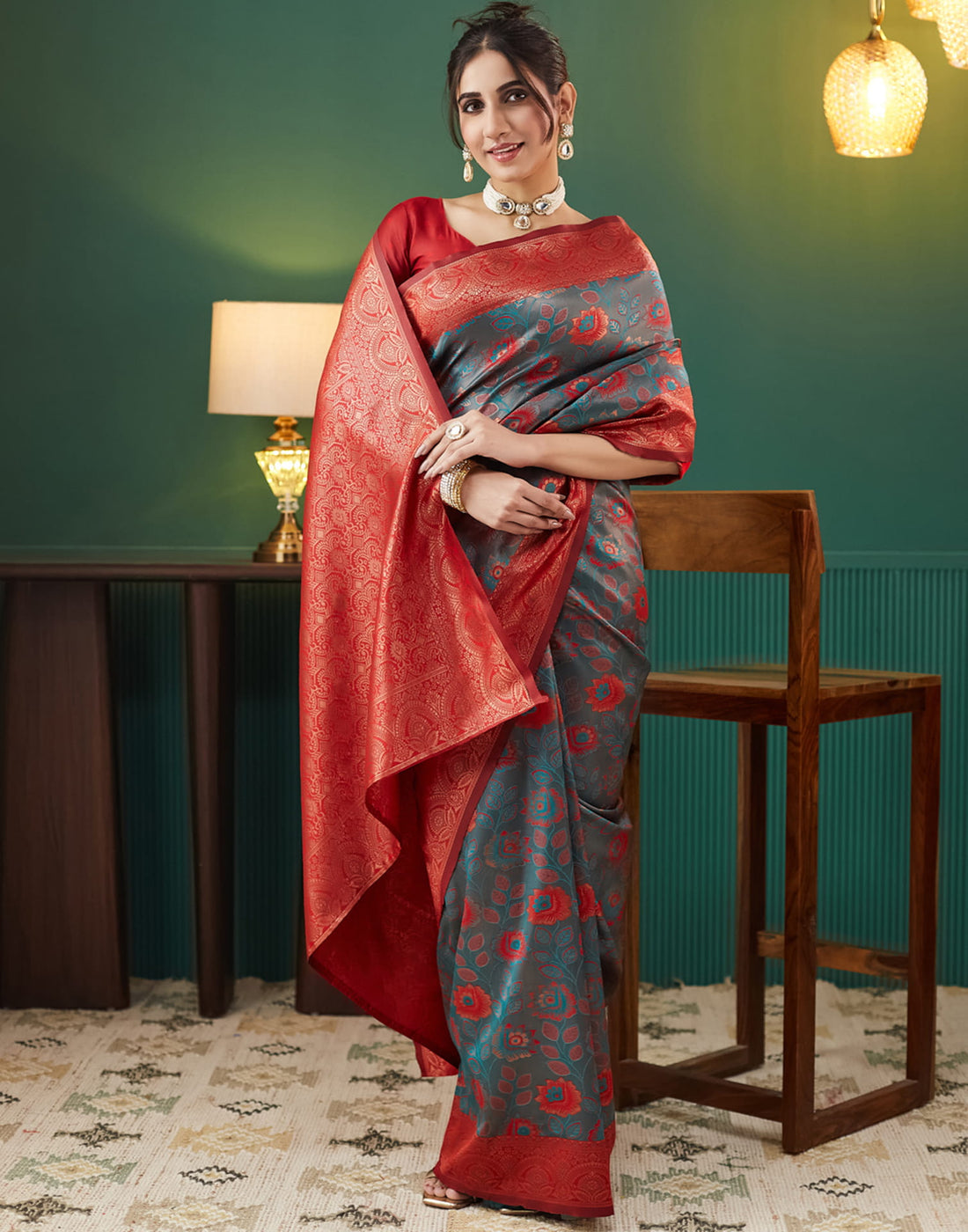 Blue Silk Blend Woven Woven Saree