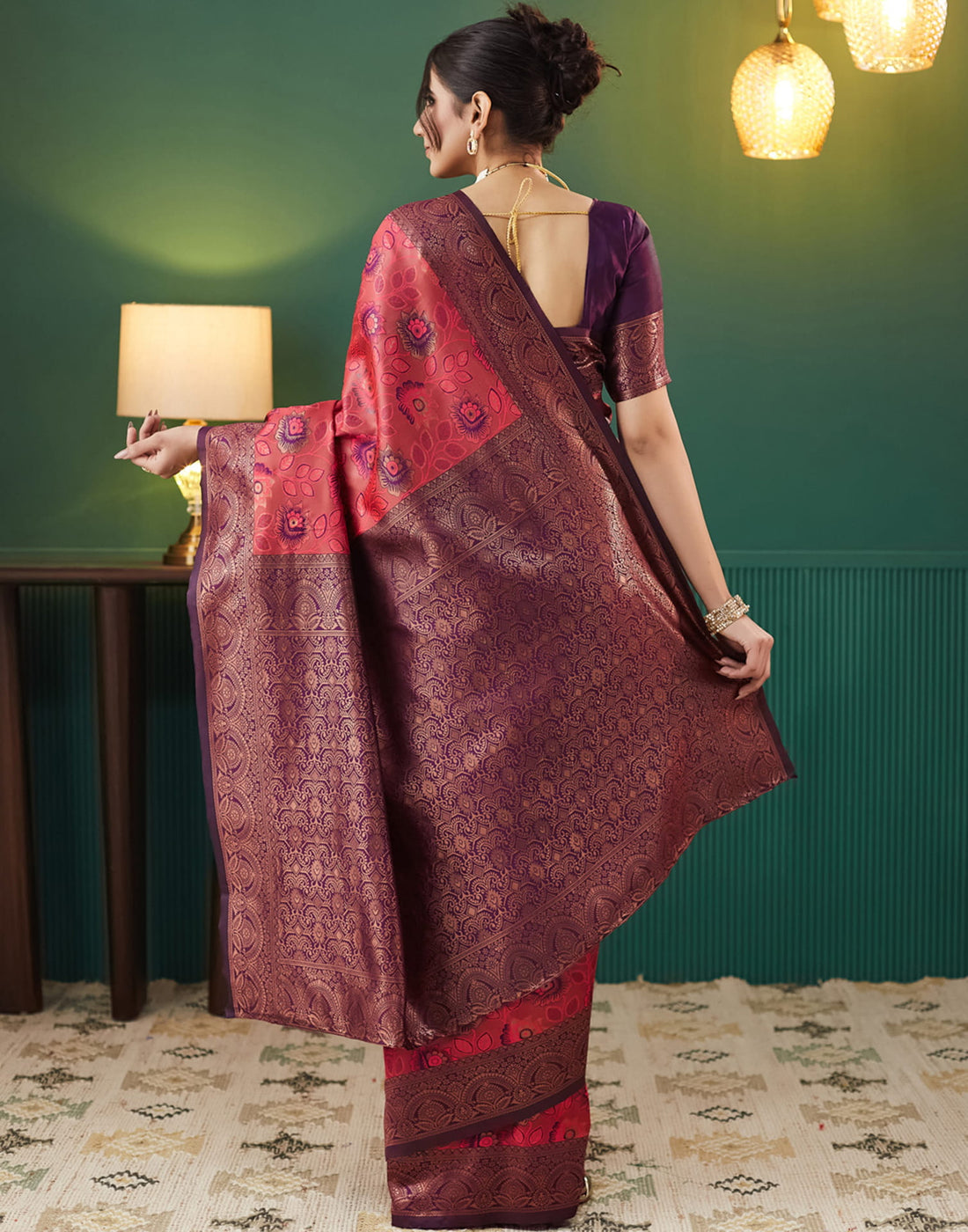 Red Silk Blend Woven Woven Saree