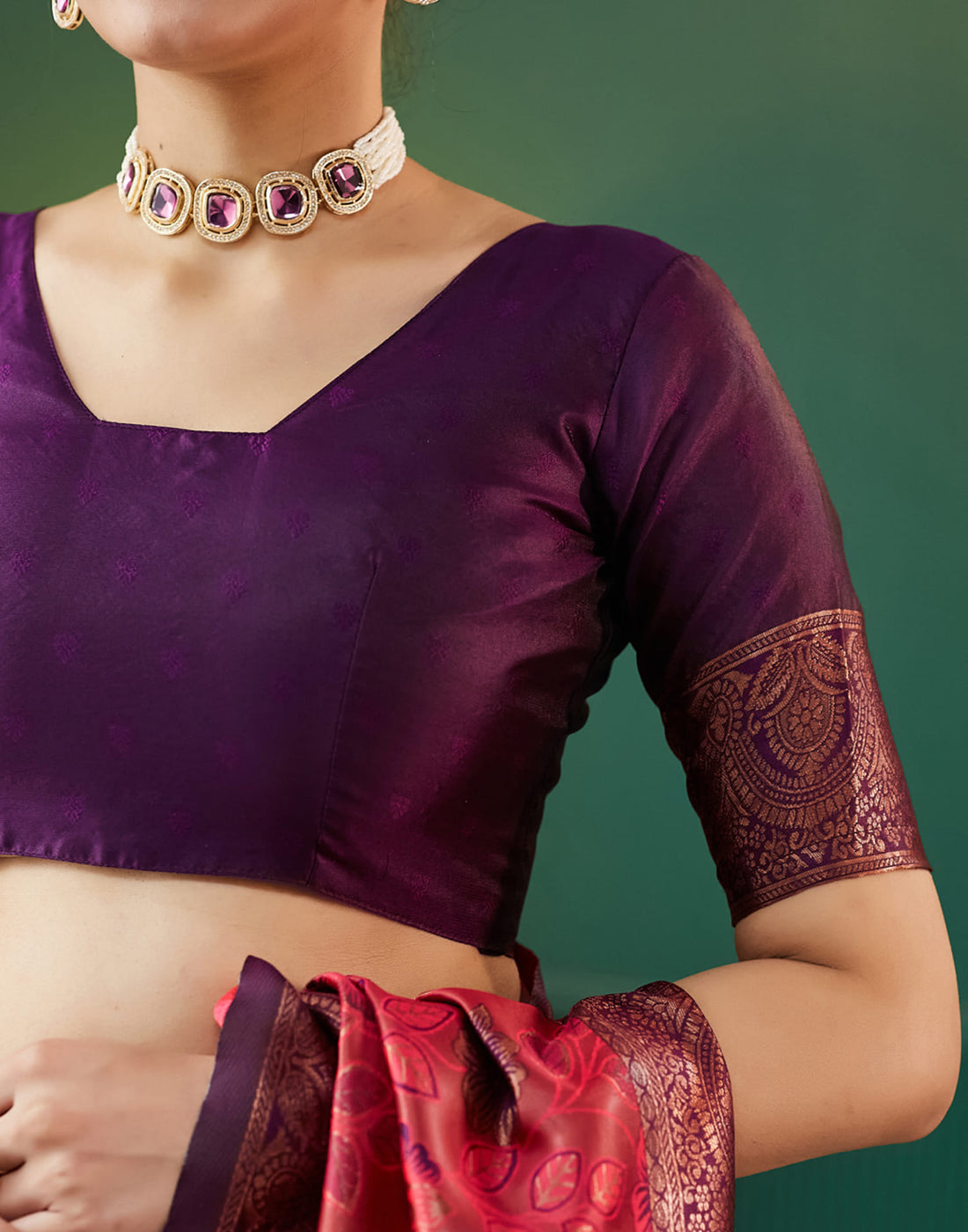 Red Silk Blend Woven Woven Saree