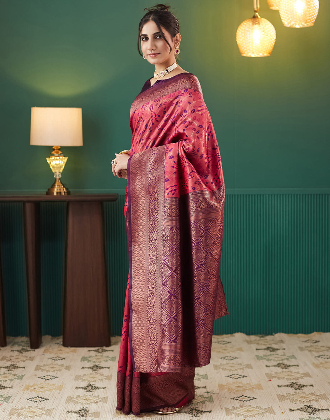Red Silk Blend Woven Woven Saree