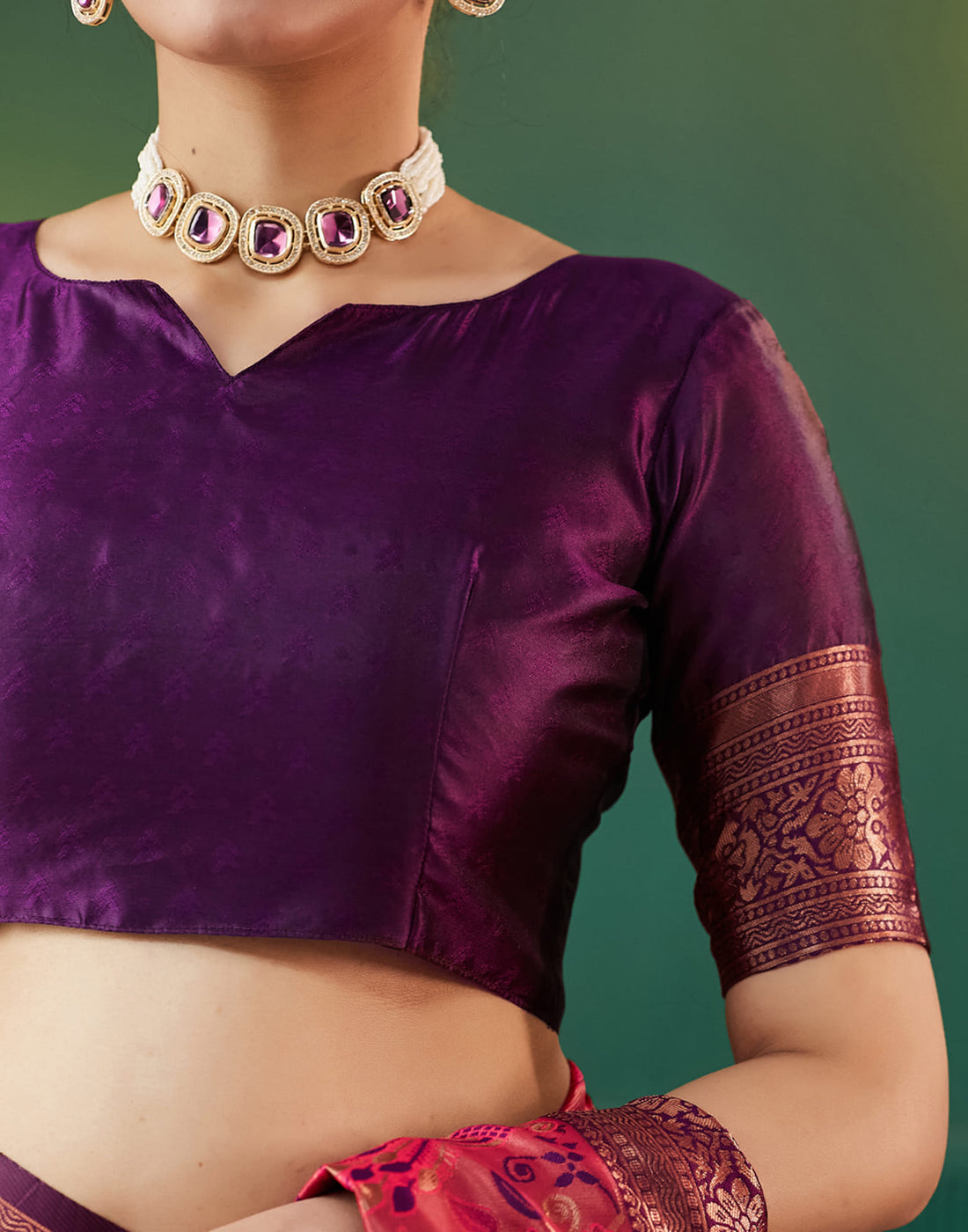 Red Silk Blend Woven Woven Saree
