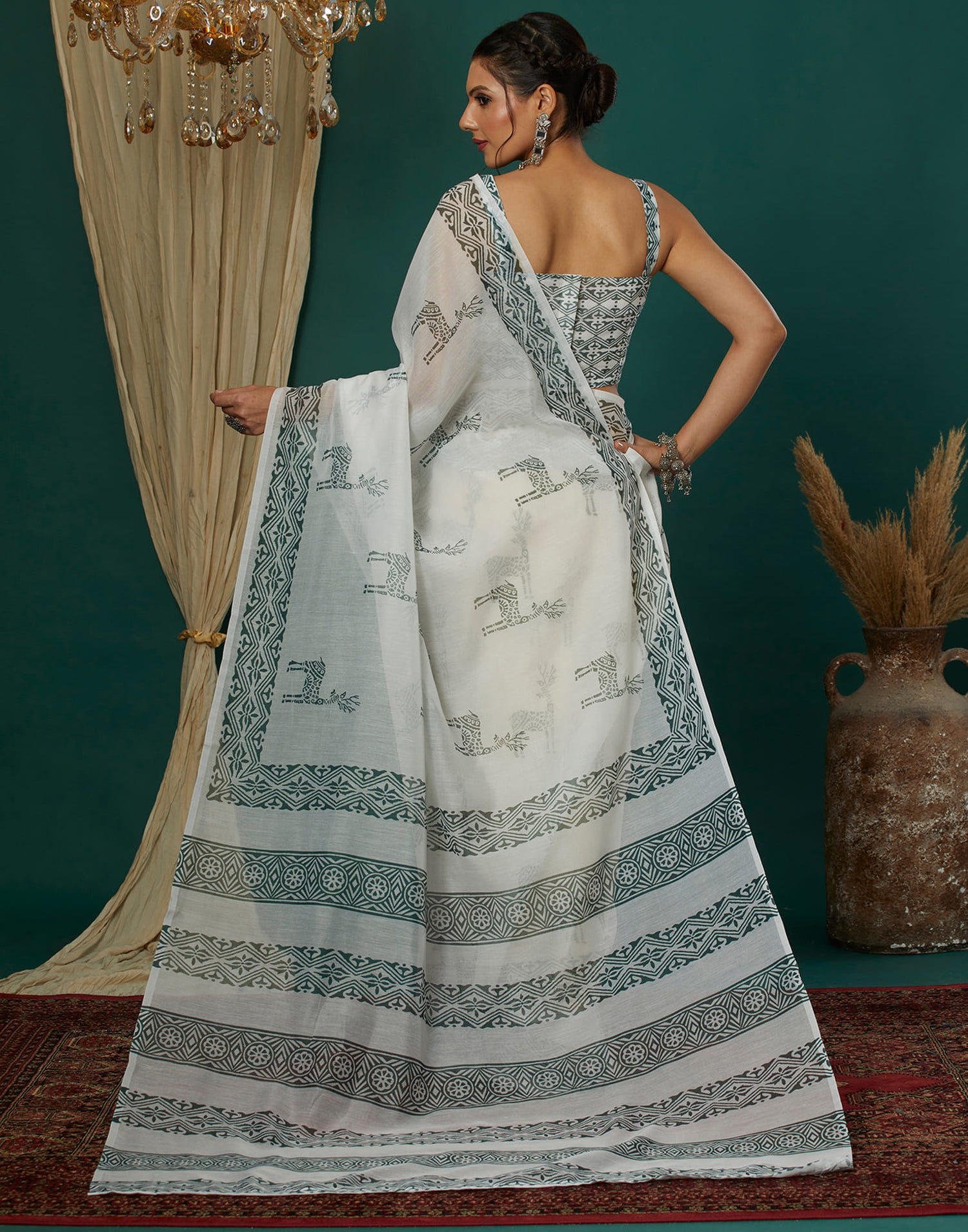 White Cotton Printed Saree