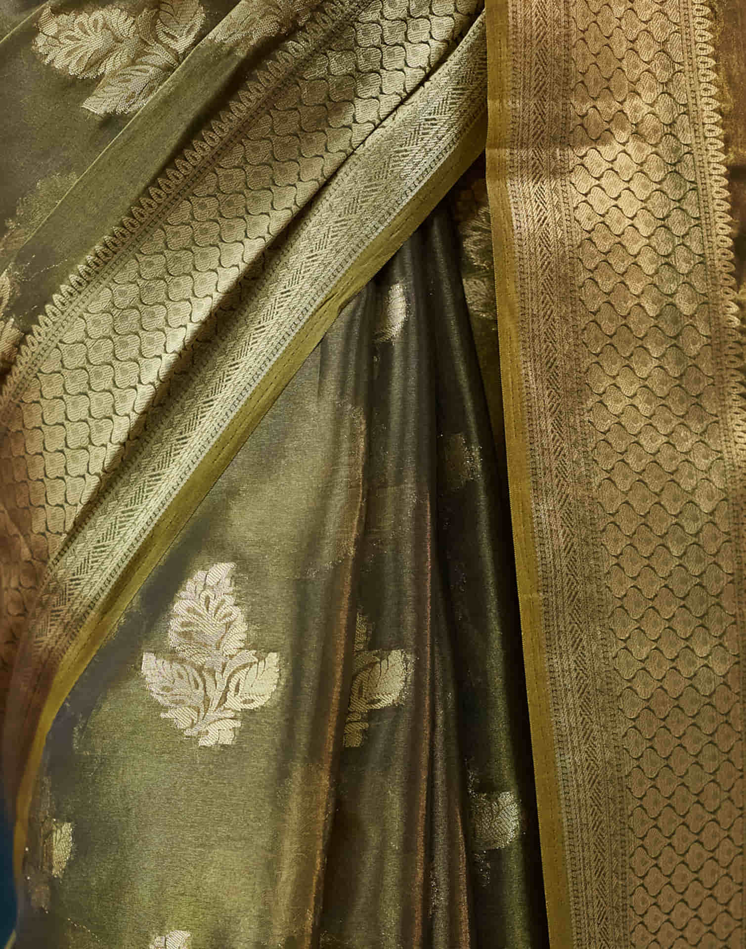 Hemlock Green Silk Weaving Banarasi Saree