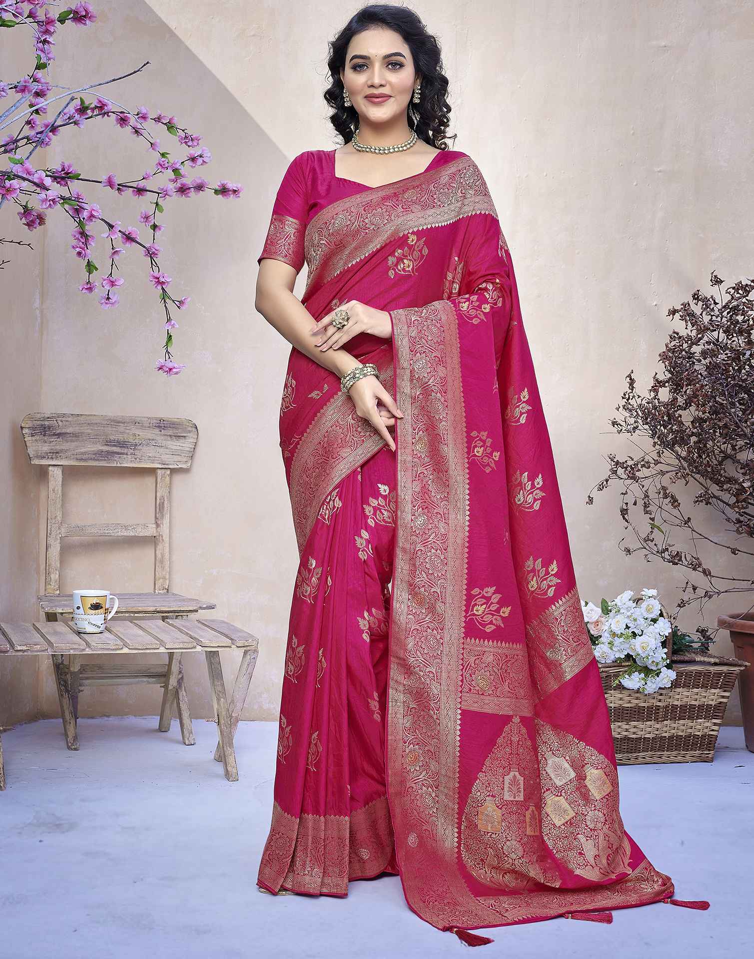 Rani Pink Silk Weaving Banarasi Saree