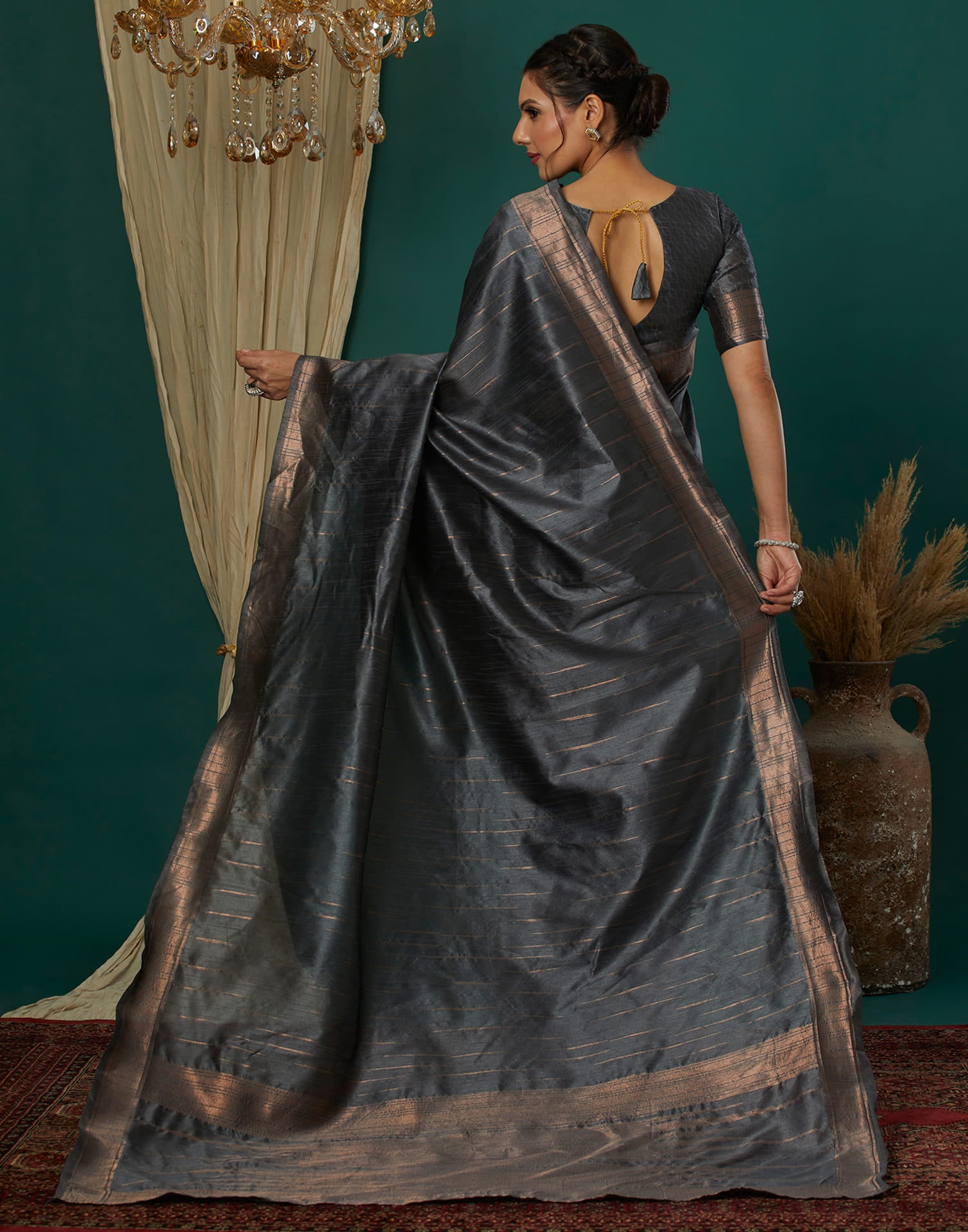 Grey Silk Blend Woven Kanjivaram Saree