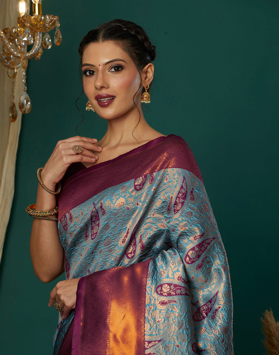 Blue Silk Blend Woven Saree