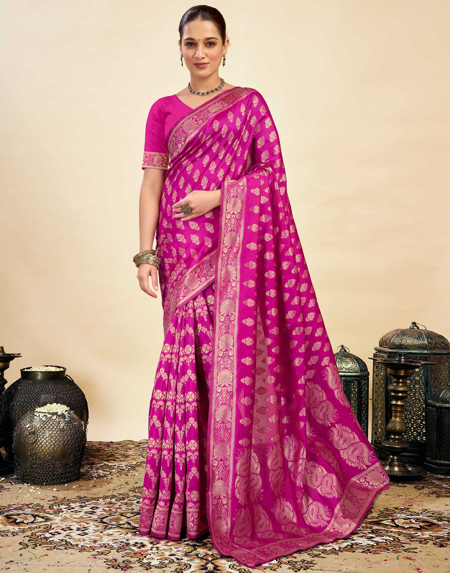 Rani Pink Silk Woven Kanjivaram Saree