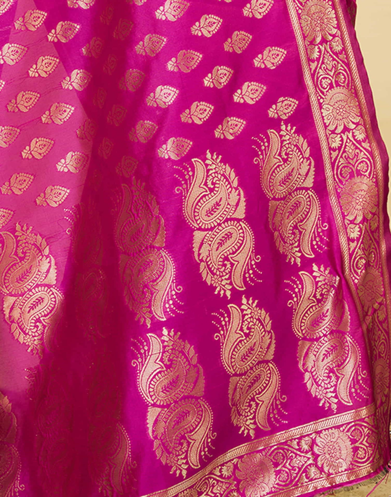 Rani Pink Silk Woven Kanjivaram Saree