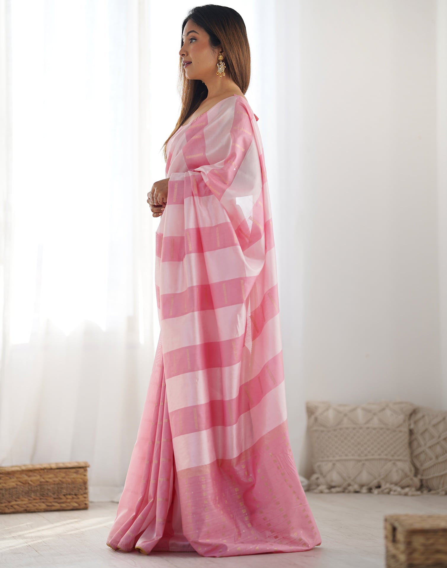 Pink Silk Weaving Woven Saree