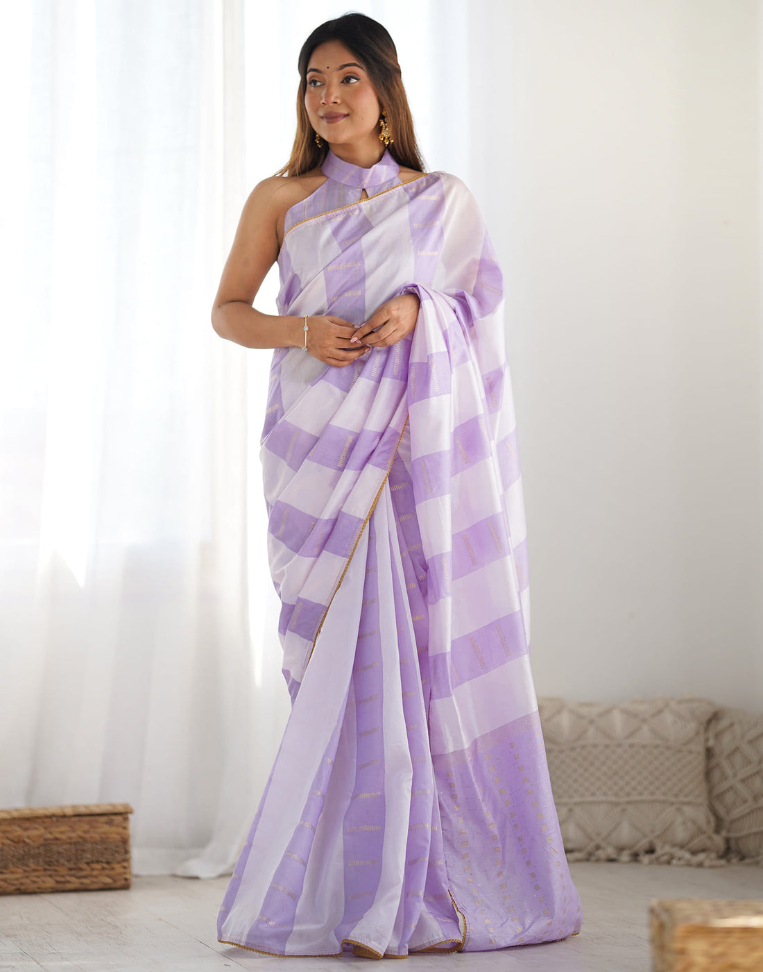 Lavender Silk Weaving Woven Saree