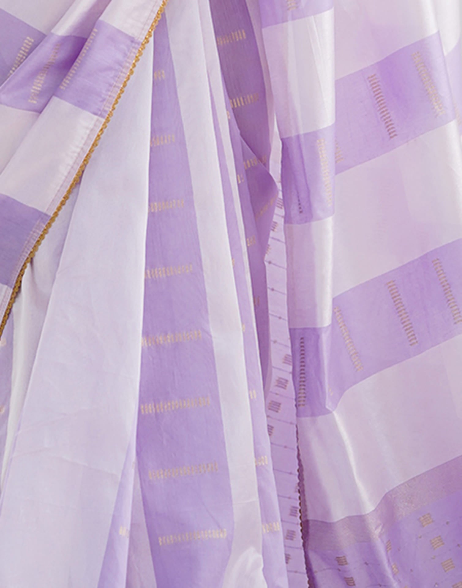 Lavender Silk Weaving Woven Saree