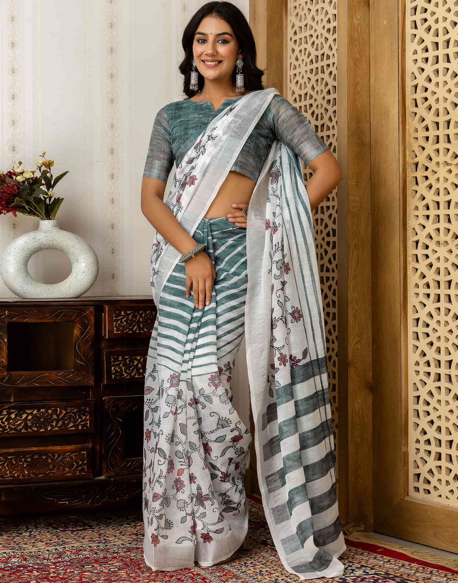 White Cotton Printed Saree