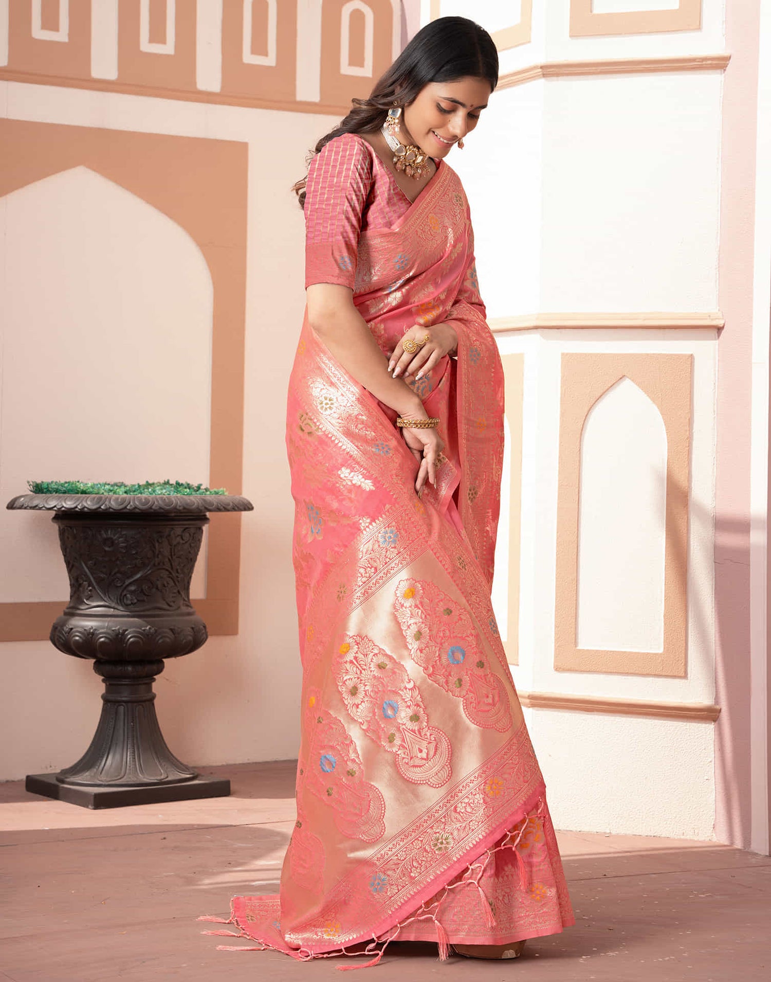 Rose Pink Silk Weaving Banarasi Saree