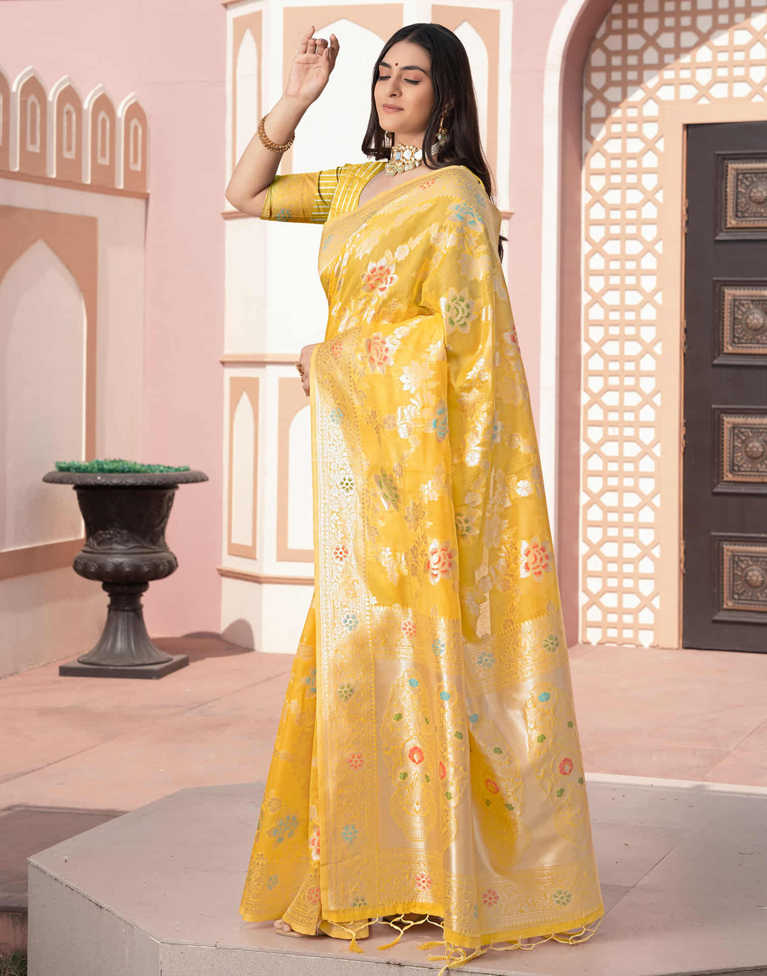 Yellow Silk Weaving Banarasi Saree